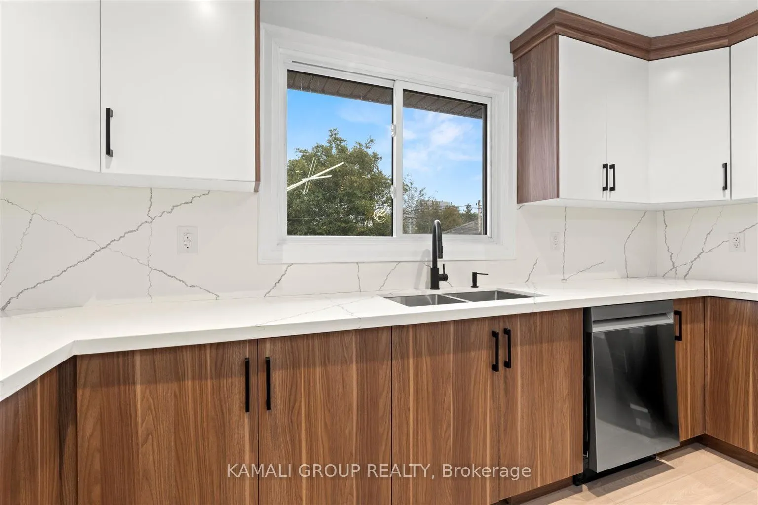 63 Walter Avenue, #MAIN