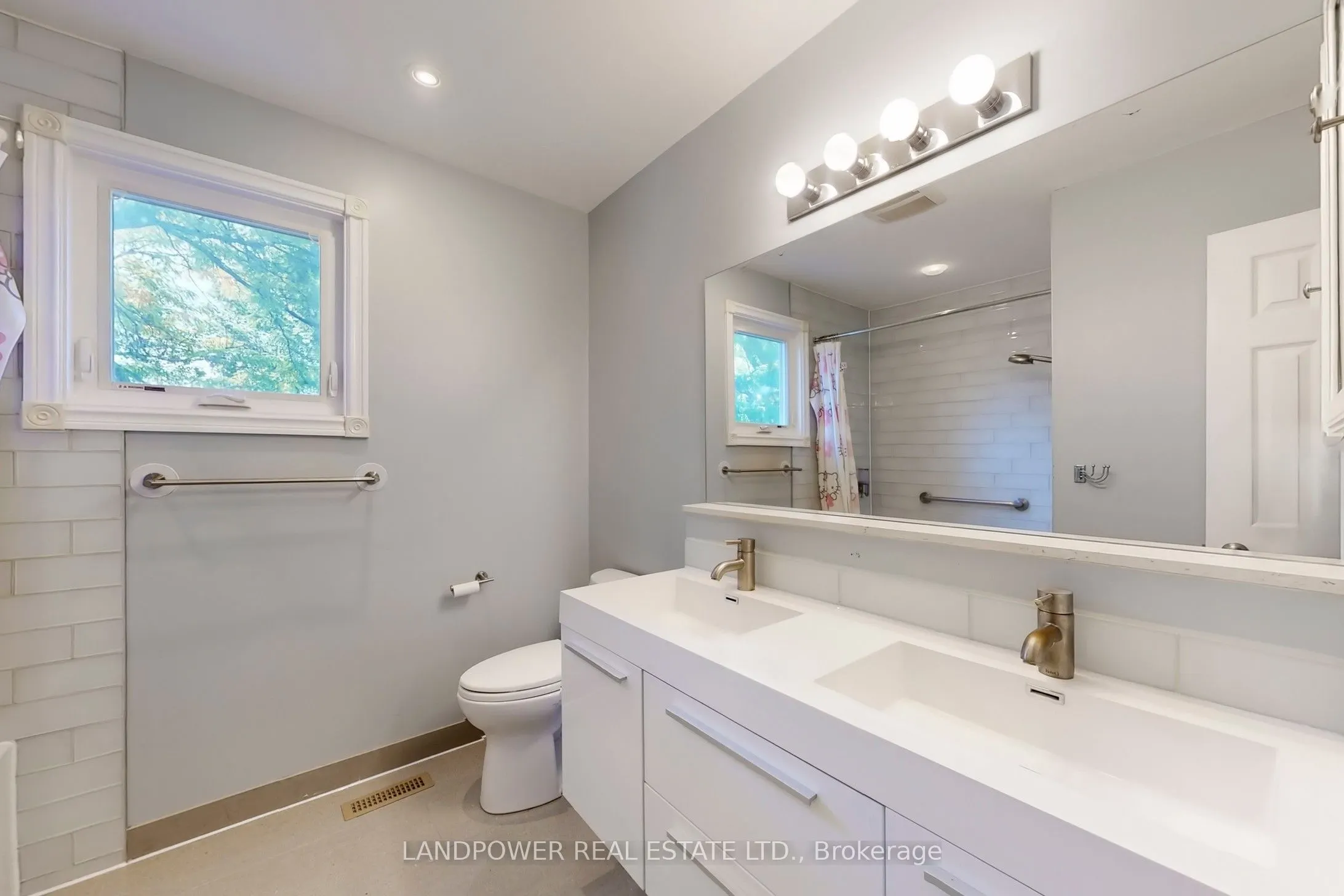29 Barlow Road