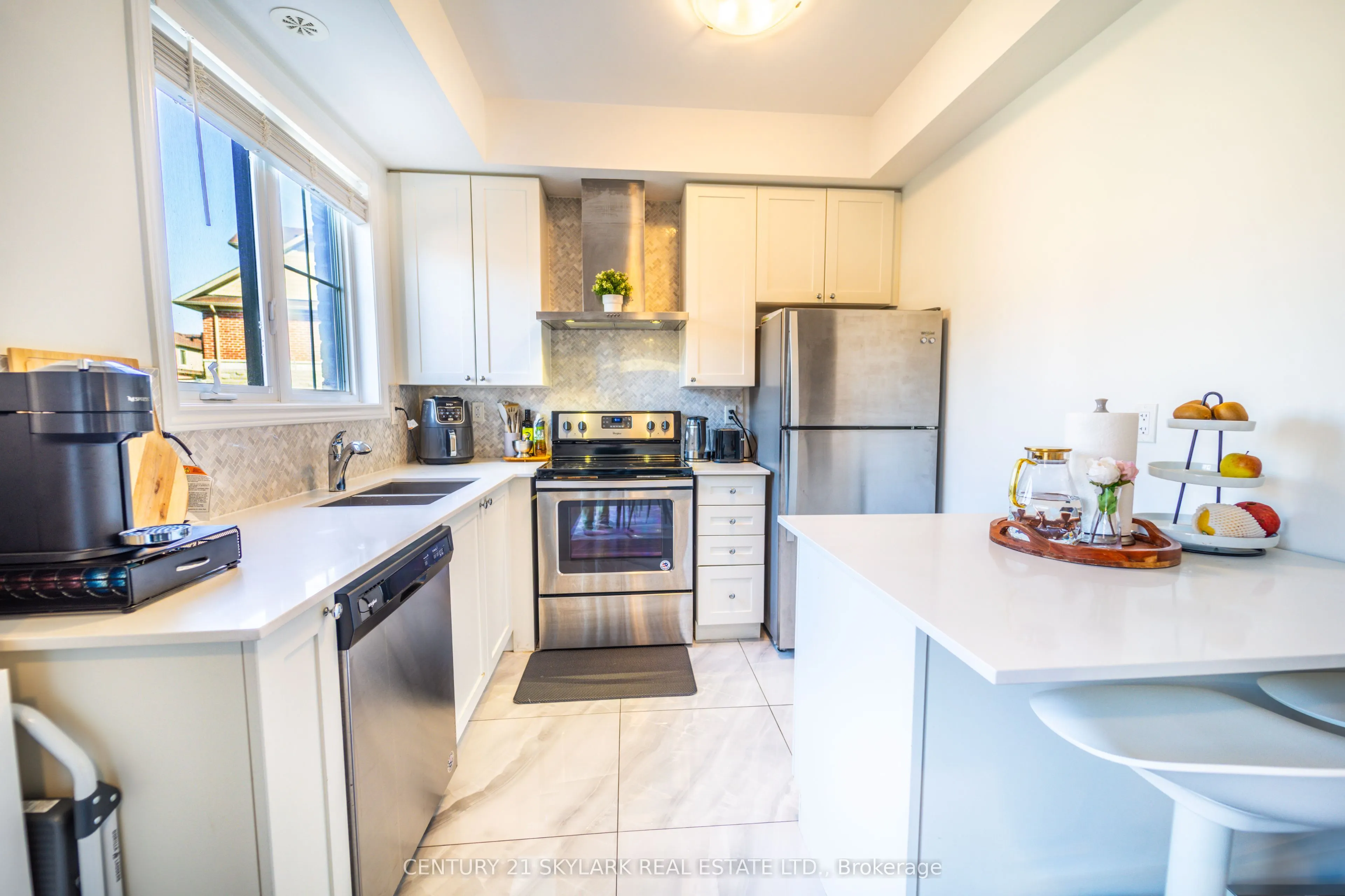 196 Pine Grove Road, #6