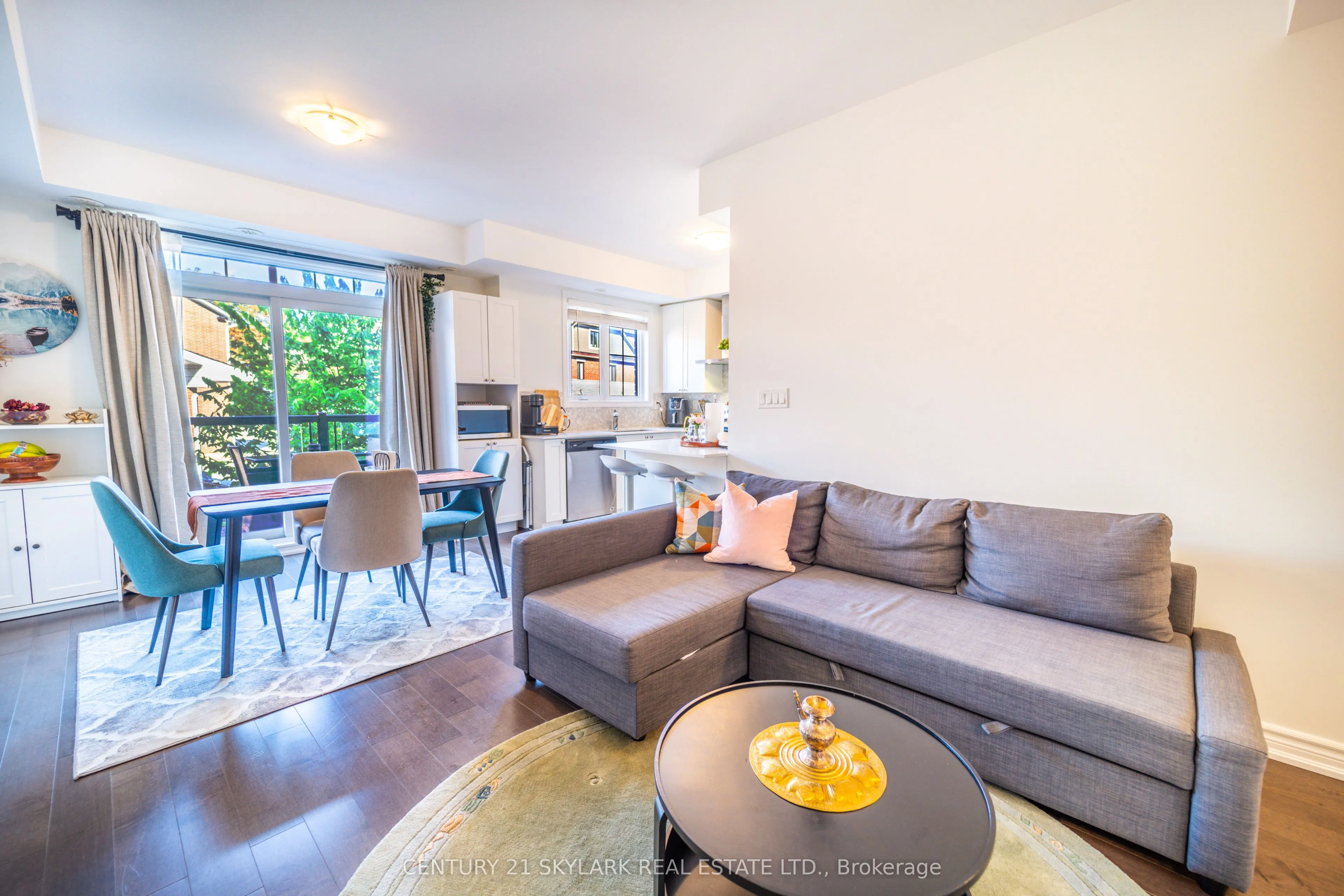 196 Pine Grove Road, #6