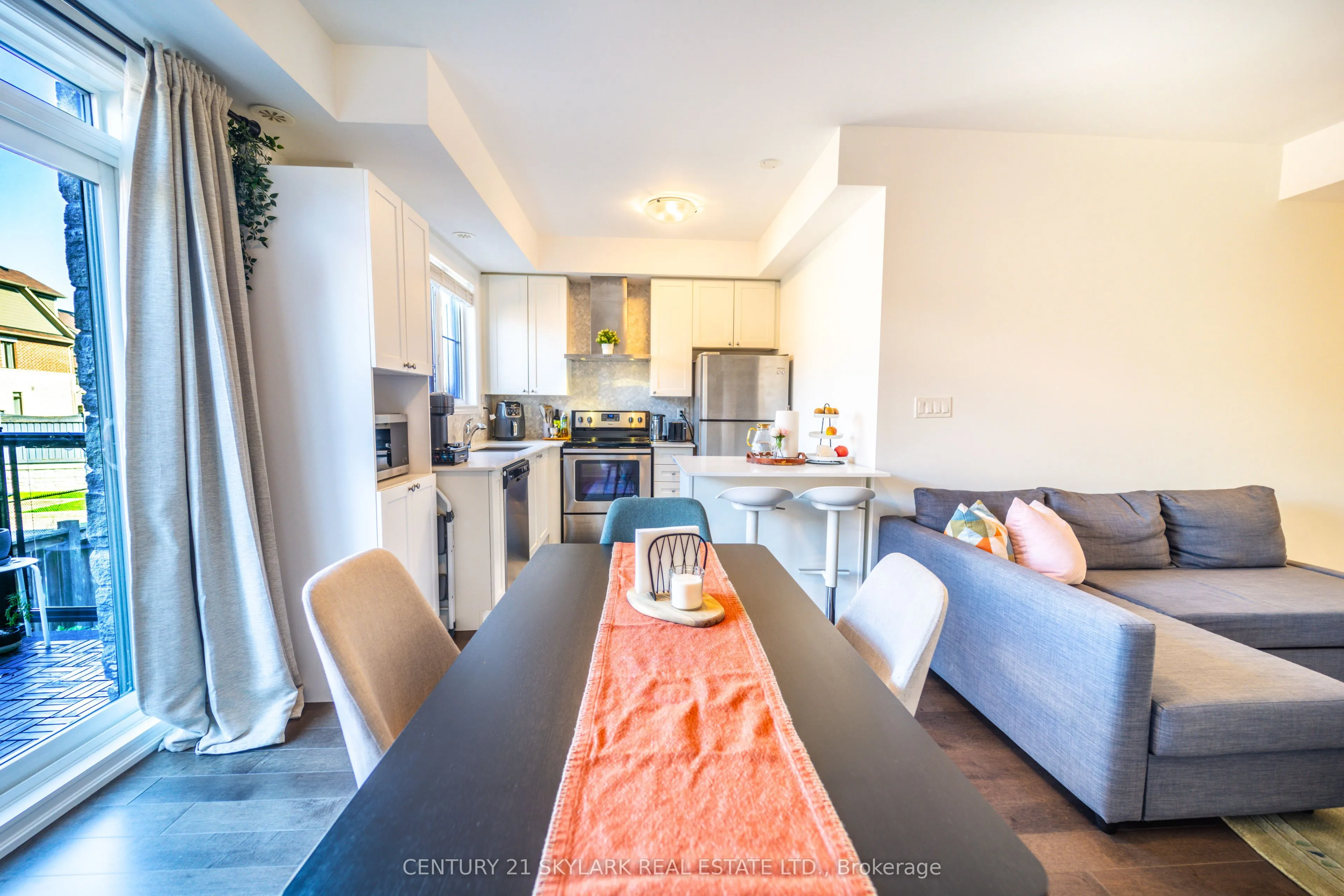 196 Pine Grove Road, #6