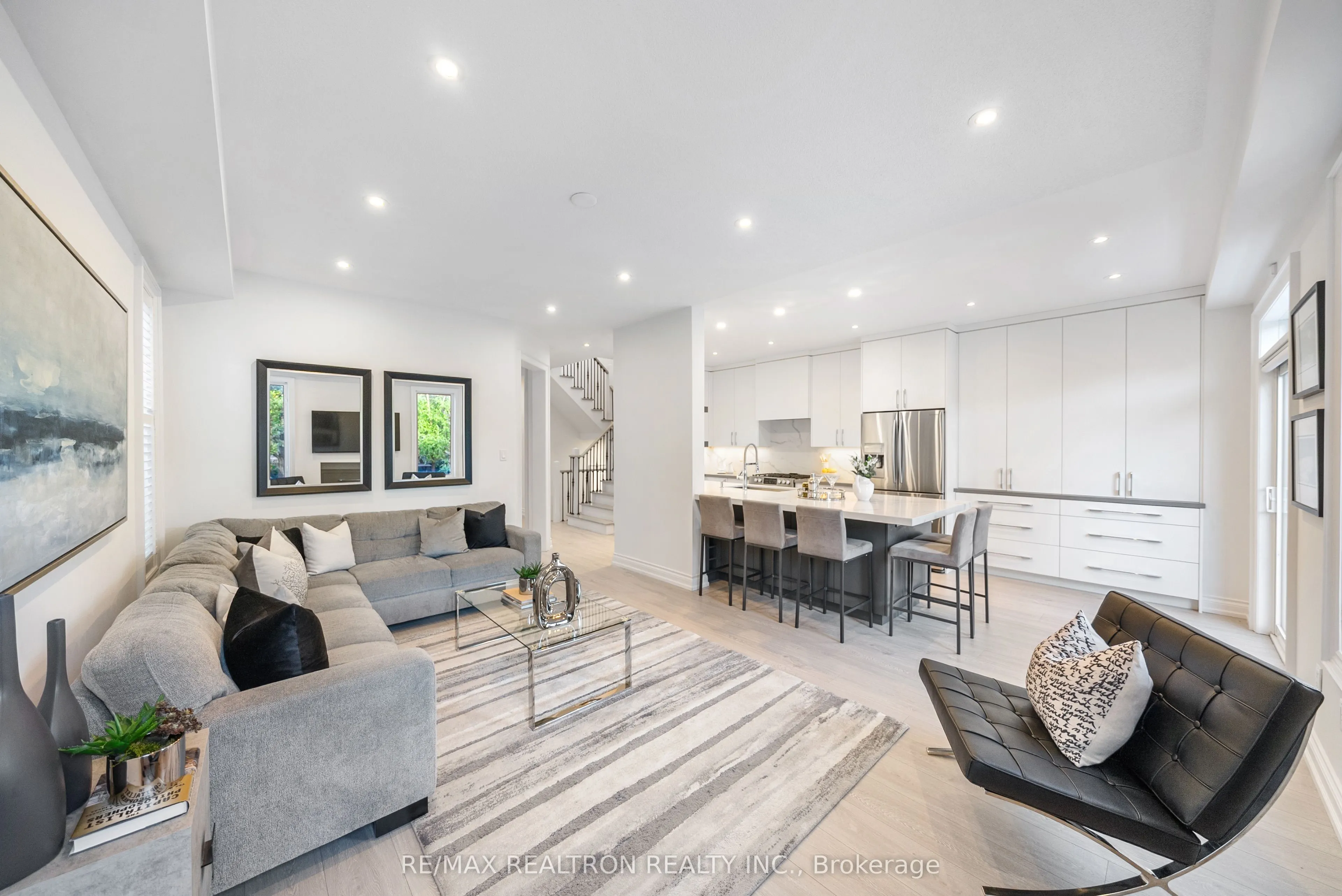 565 Thornhill Woods Drive