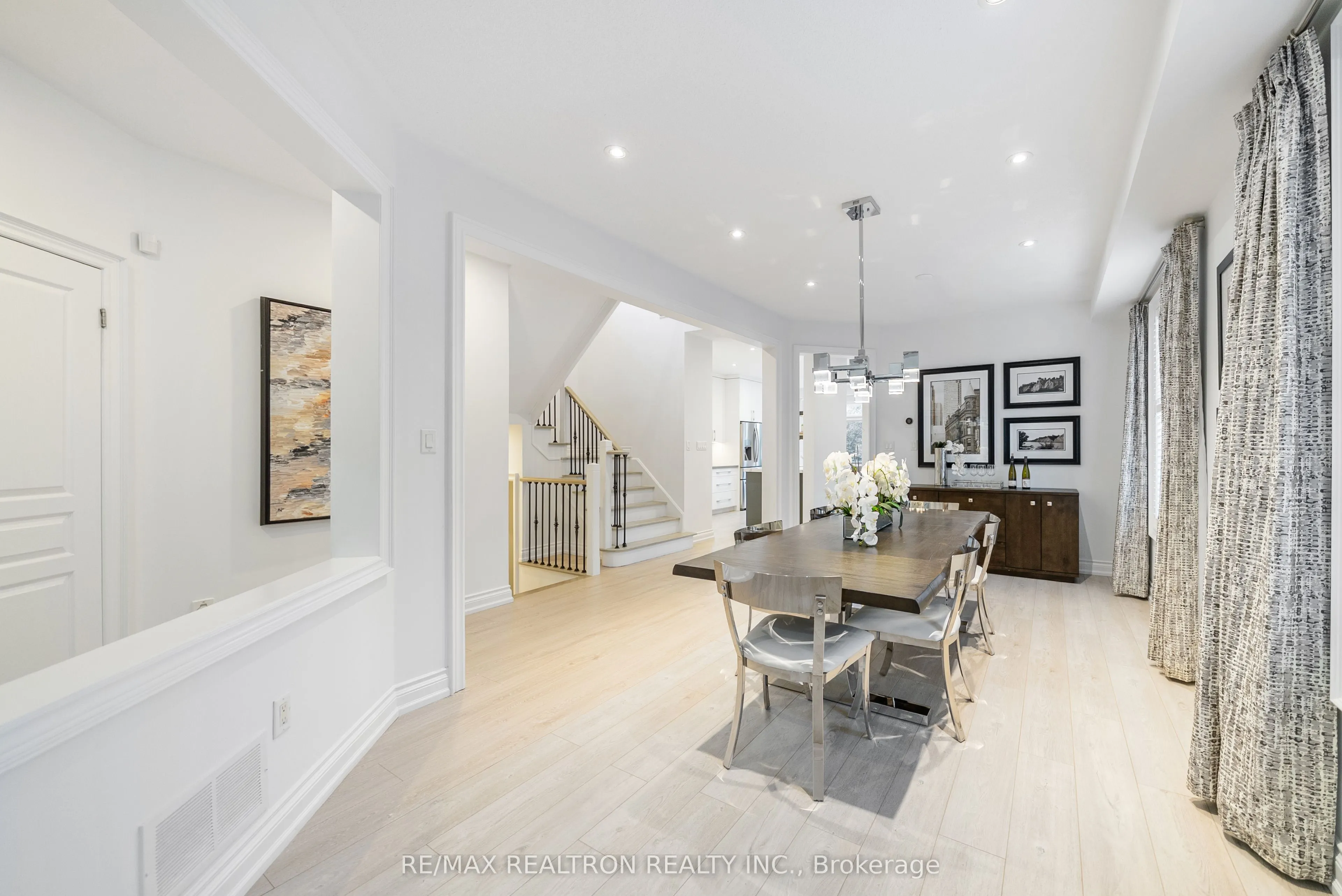 565 Thornhill Woods Drive