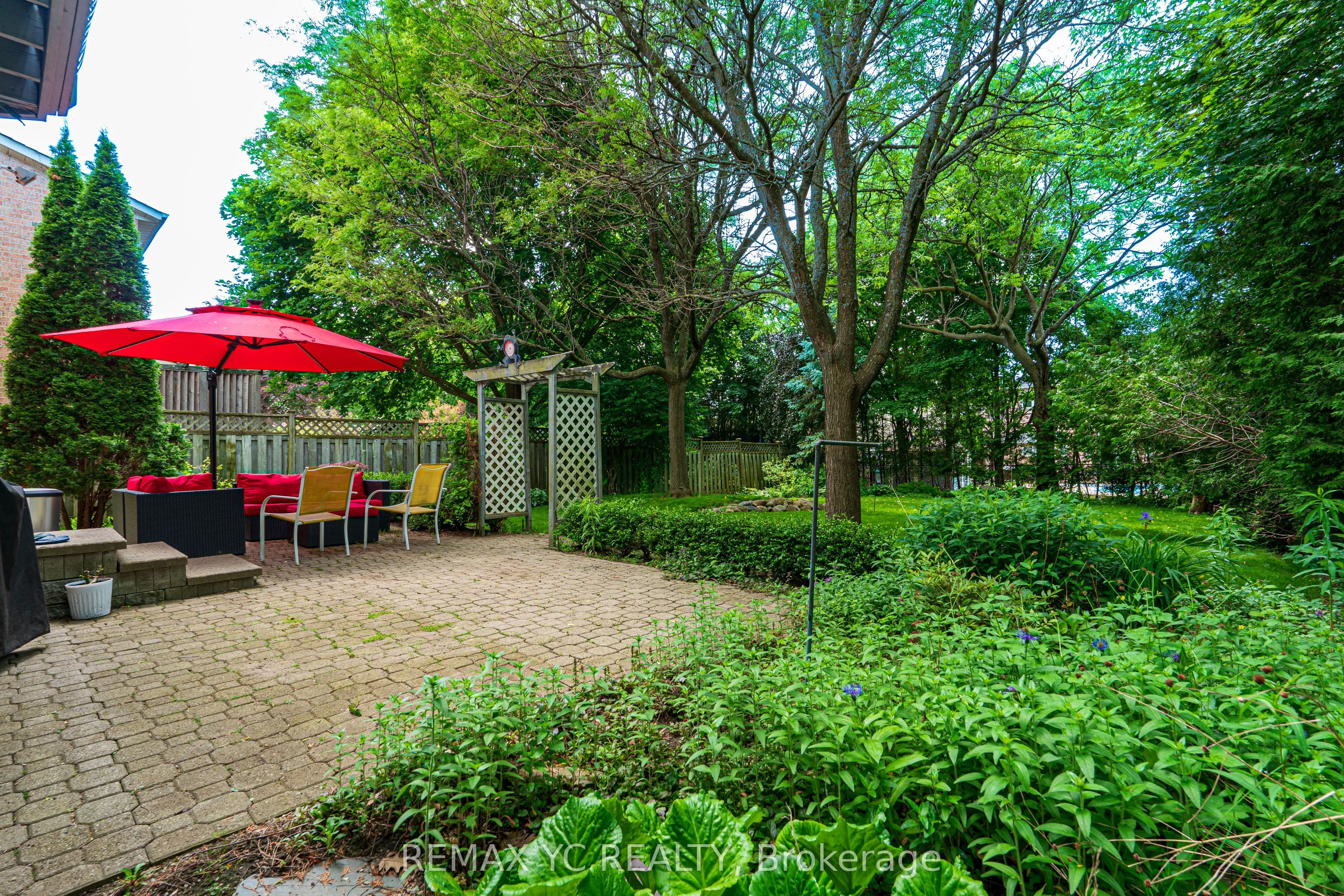 67 Fern Valley Crescent