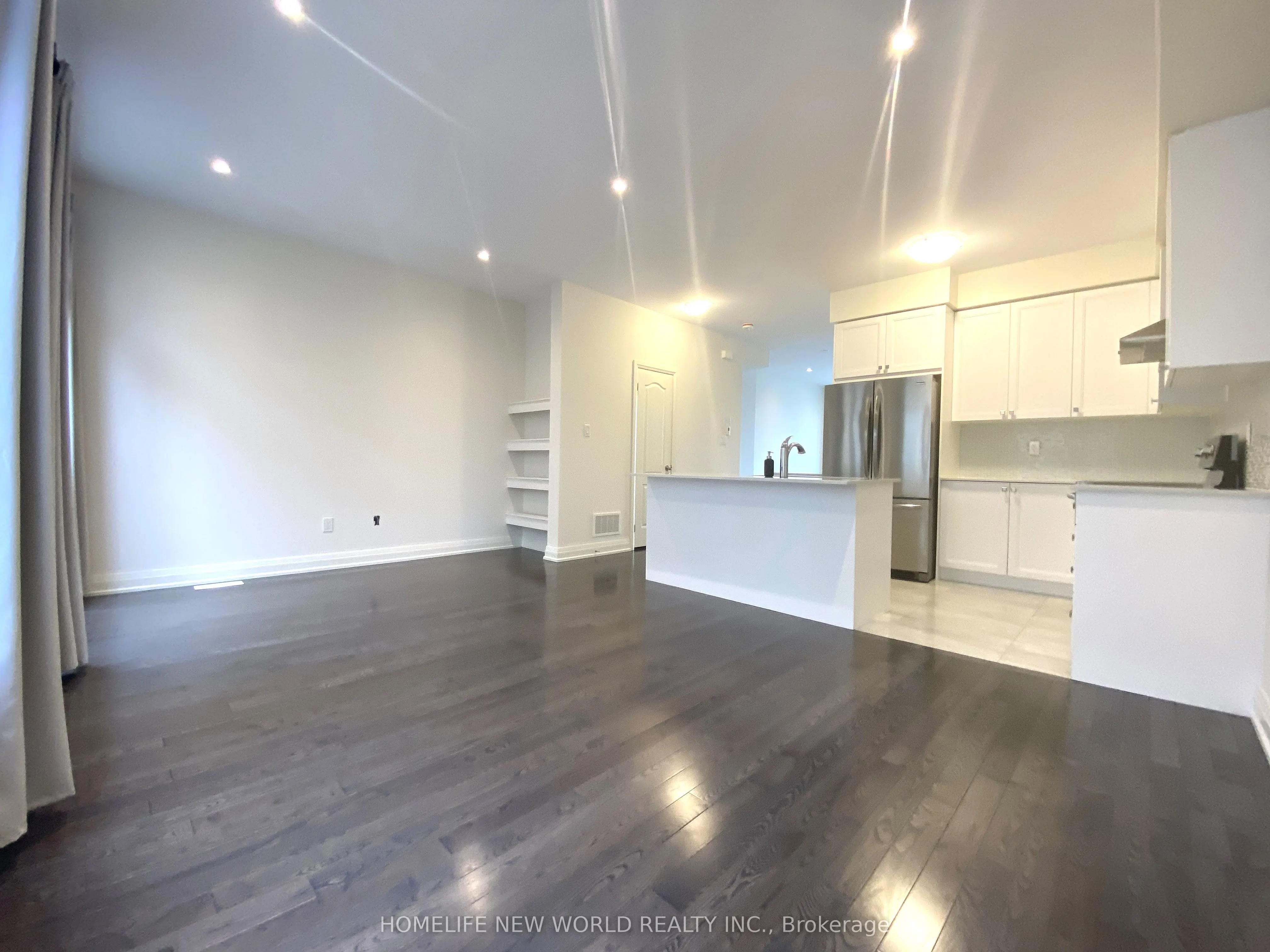 8 Teasel Way