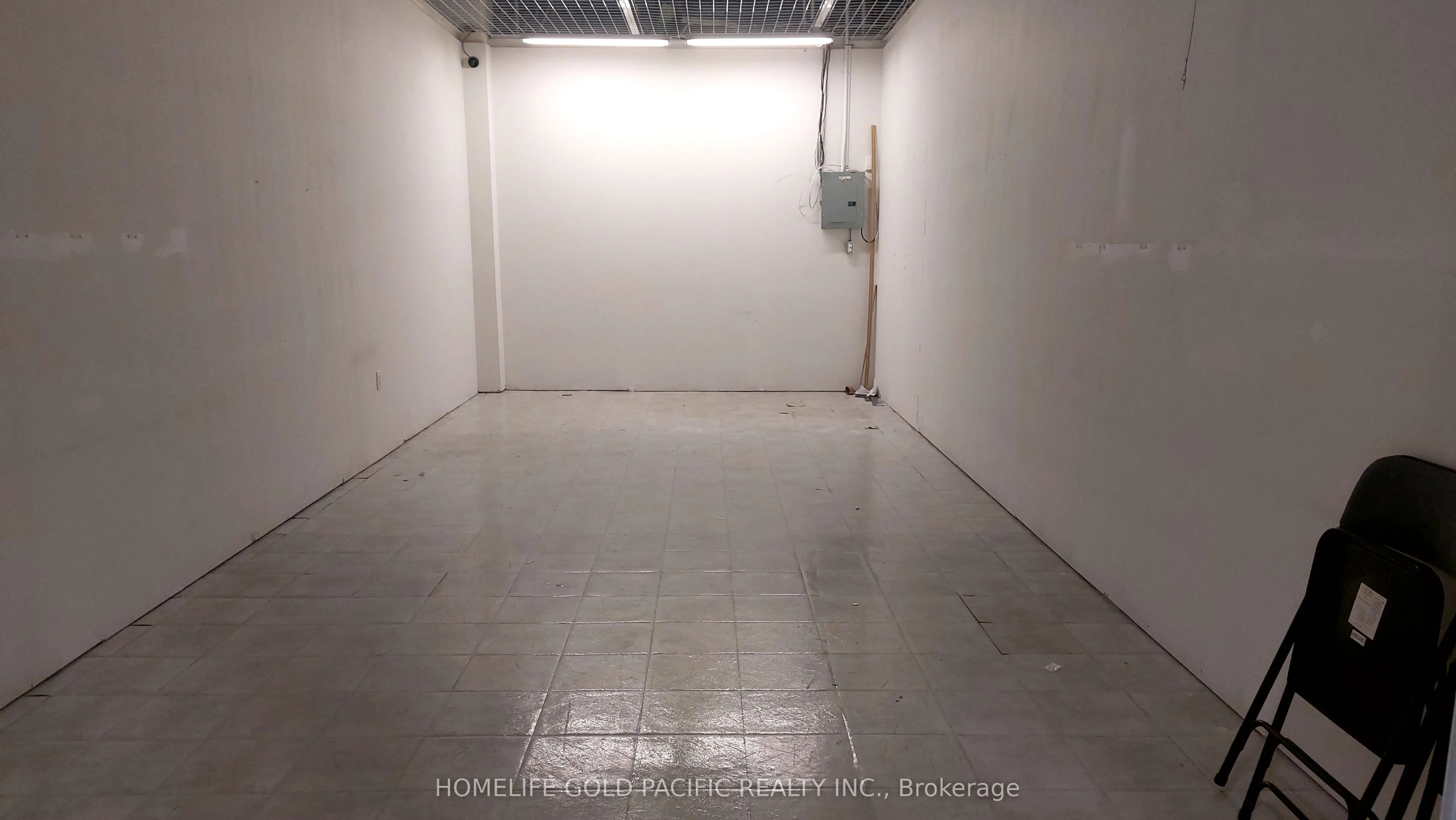 7181 Yonge Street, #162