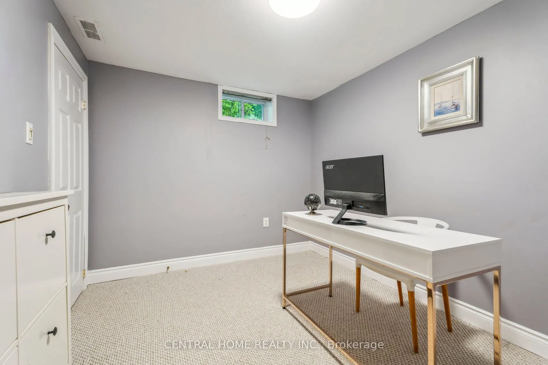 50 Metro Road S