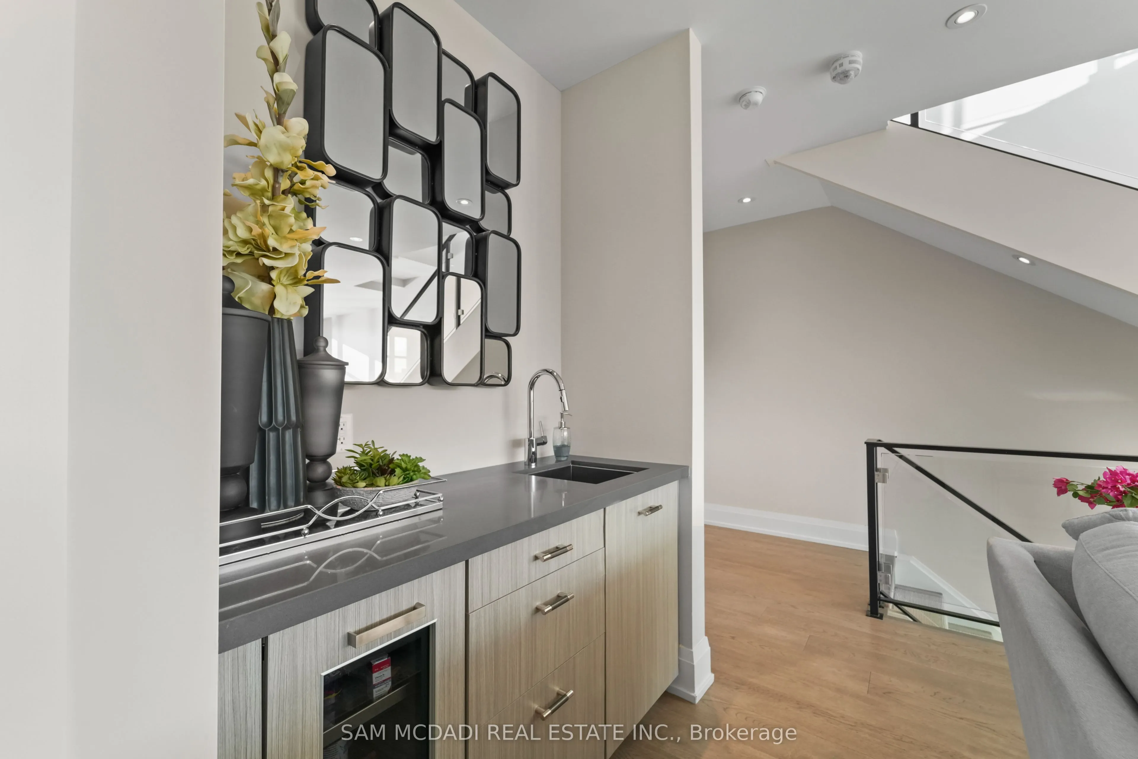 3772 Mangusta Court