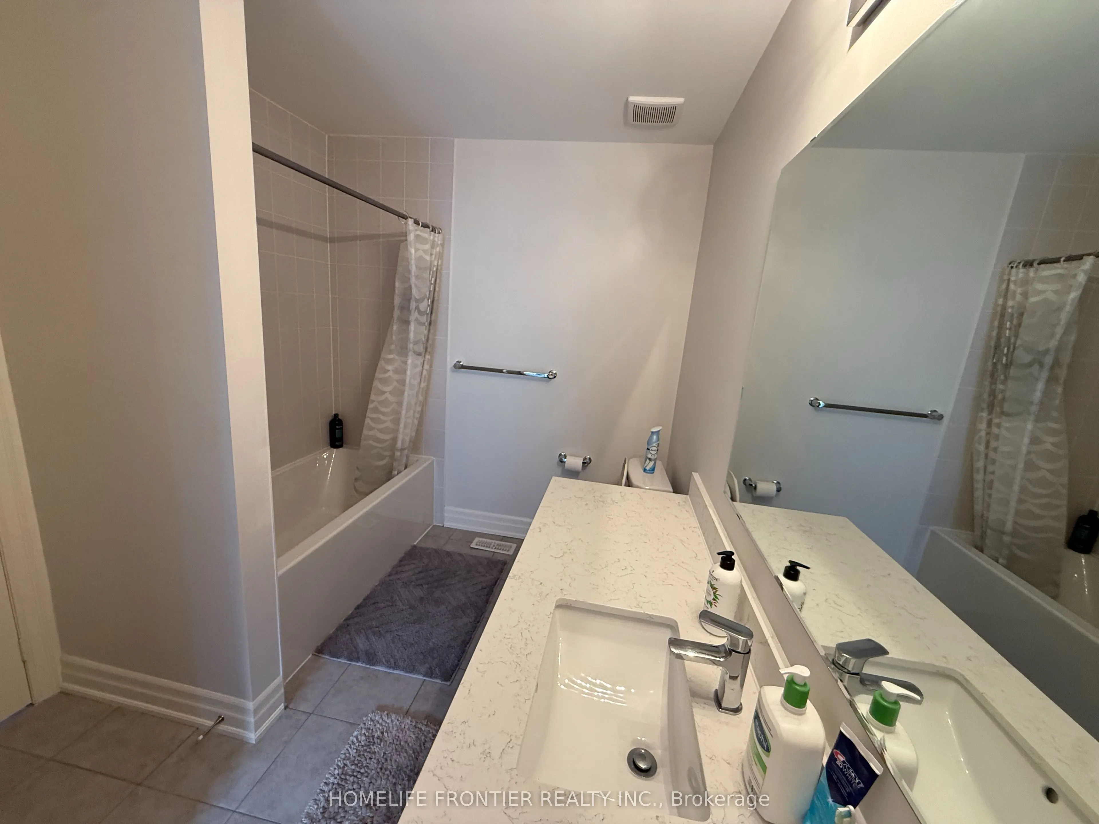 30 Vantage Loop Avenue, #MAIN