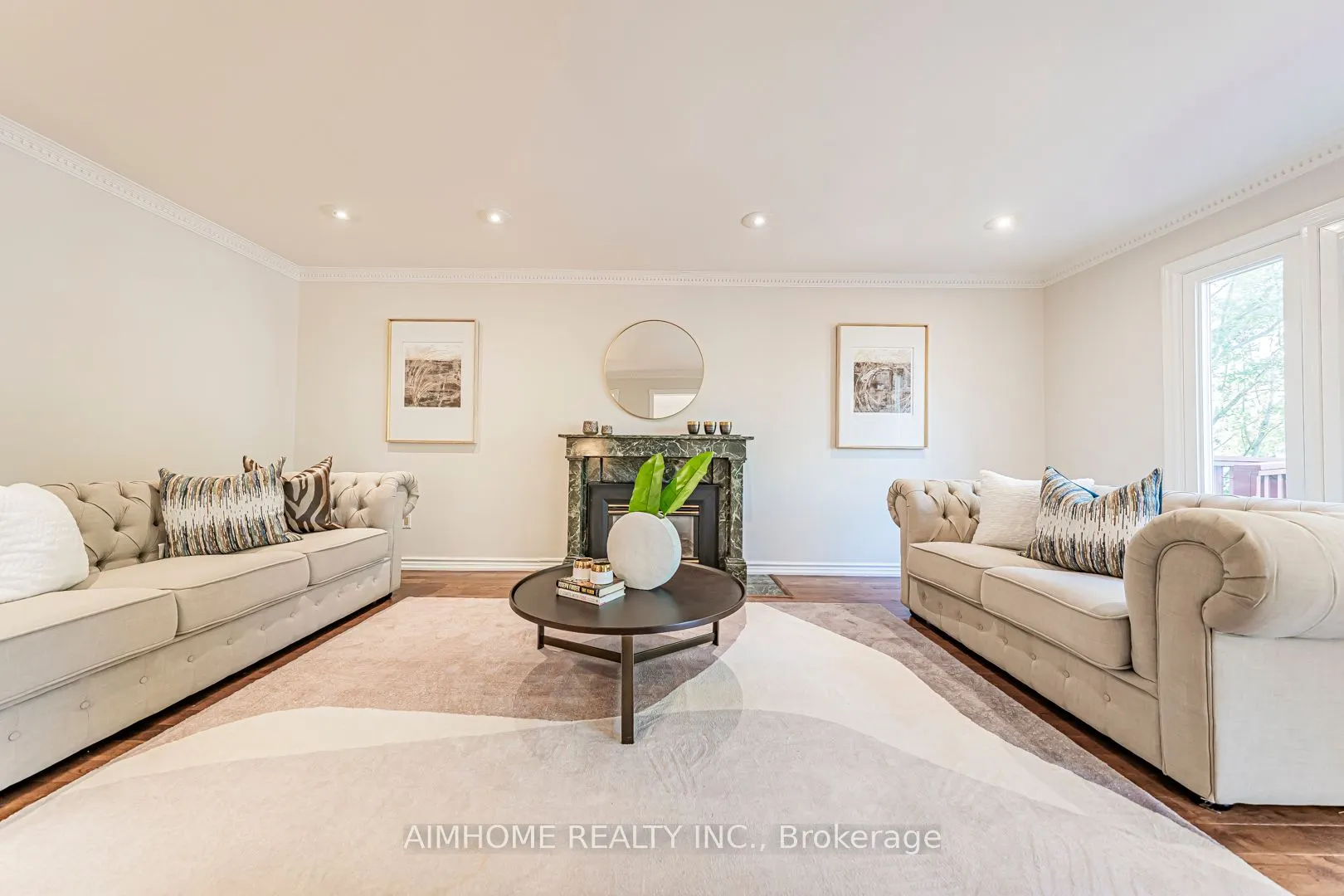 22 Chiltern Hill