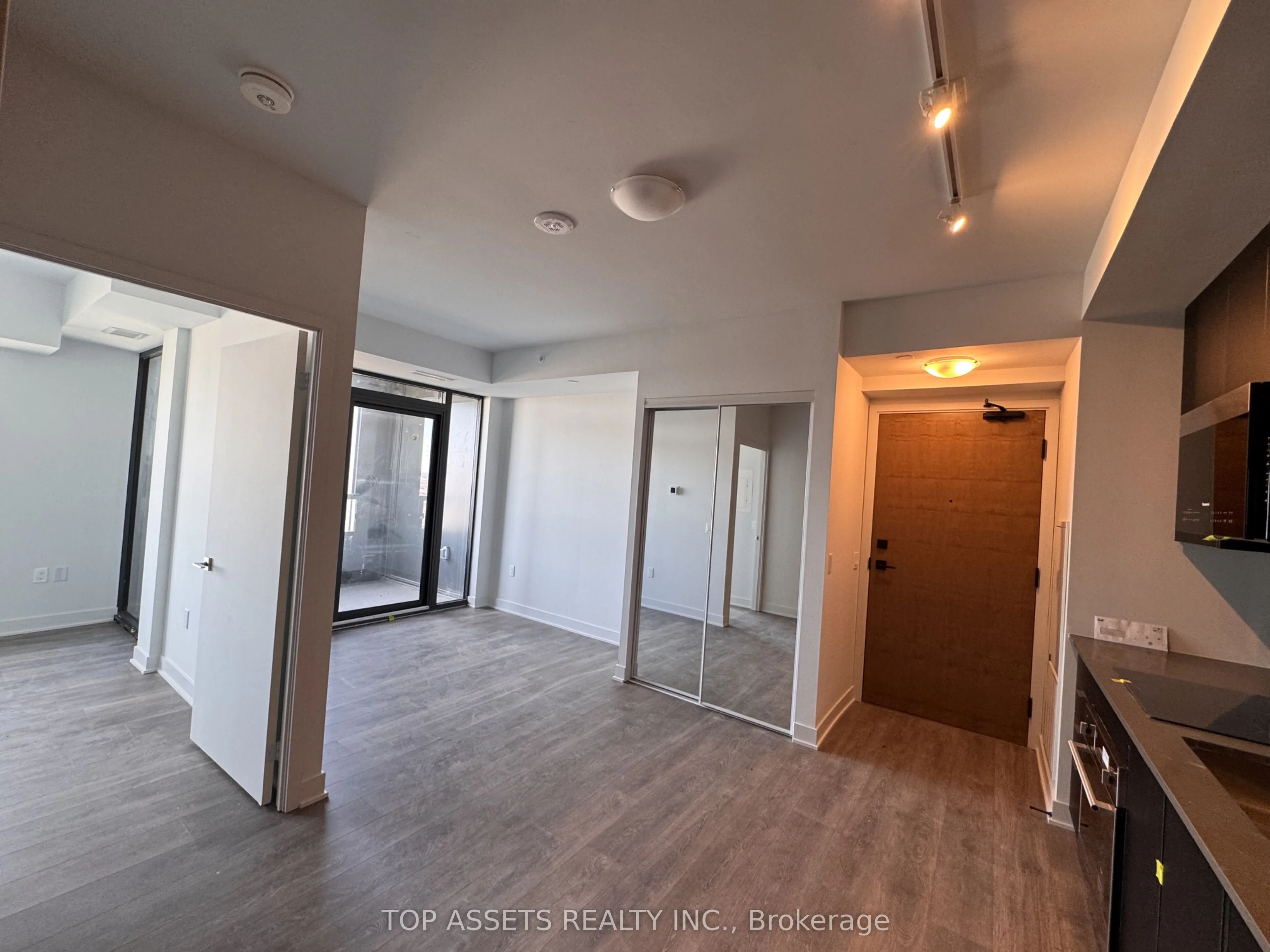 2920 Highway 7 Road, #5201