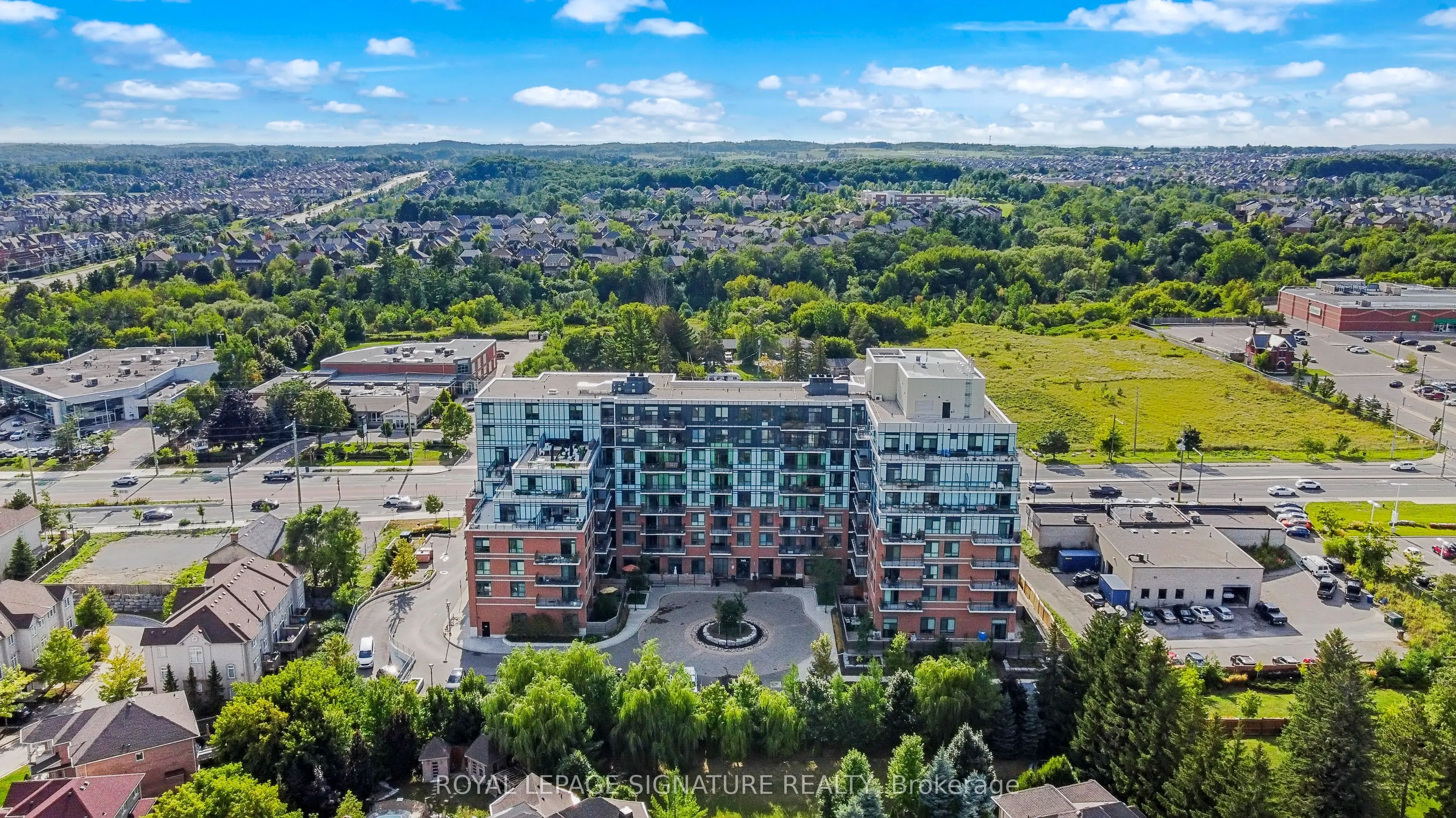 11611 Yonge Street, #620