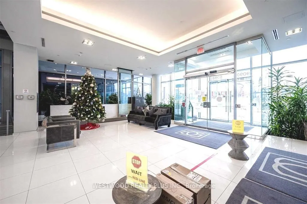 9088 Yonge Street, #1209A