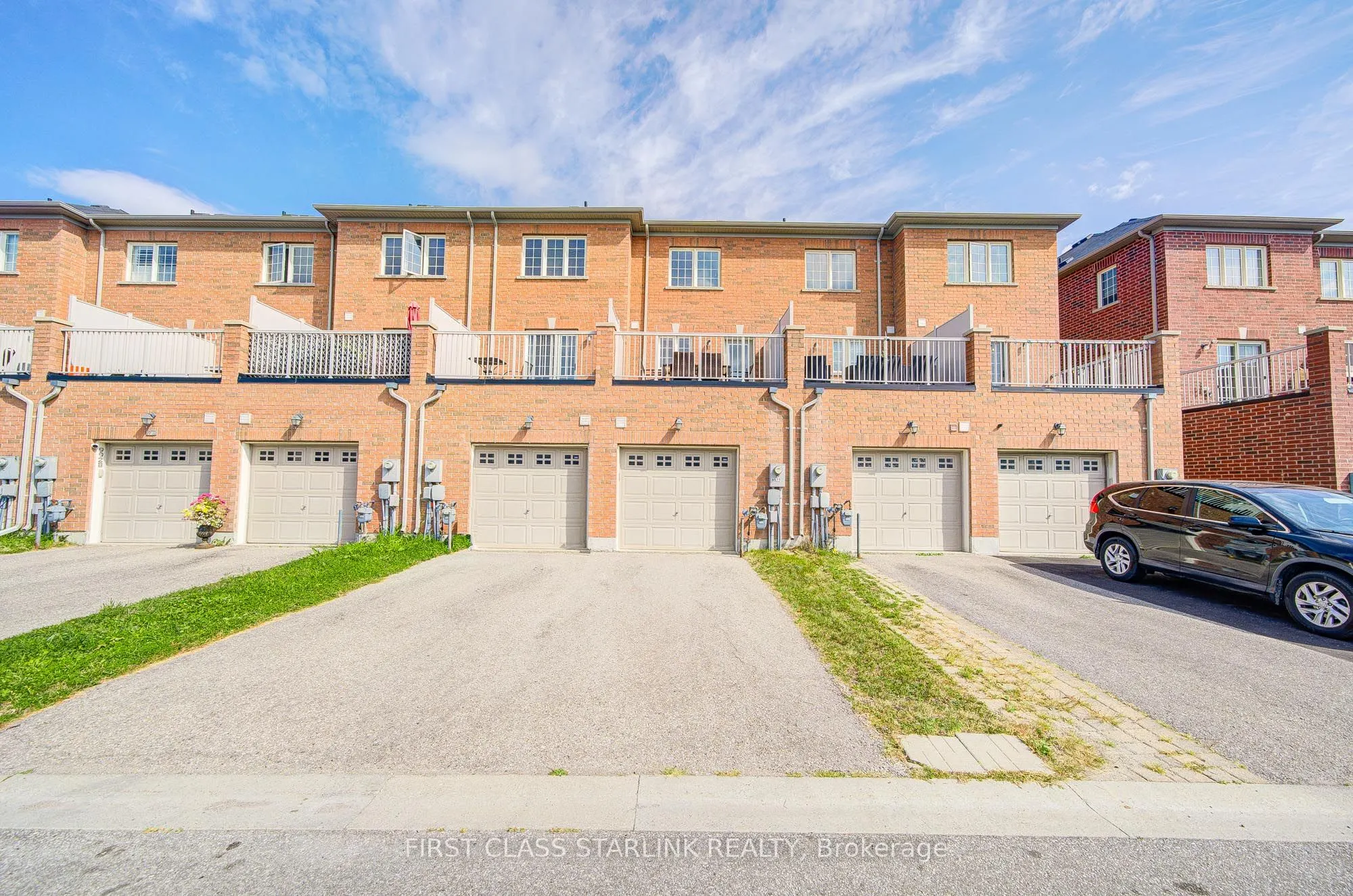 9922 Mccowan Road