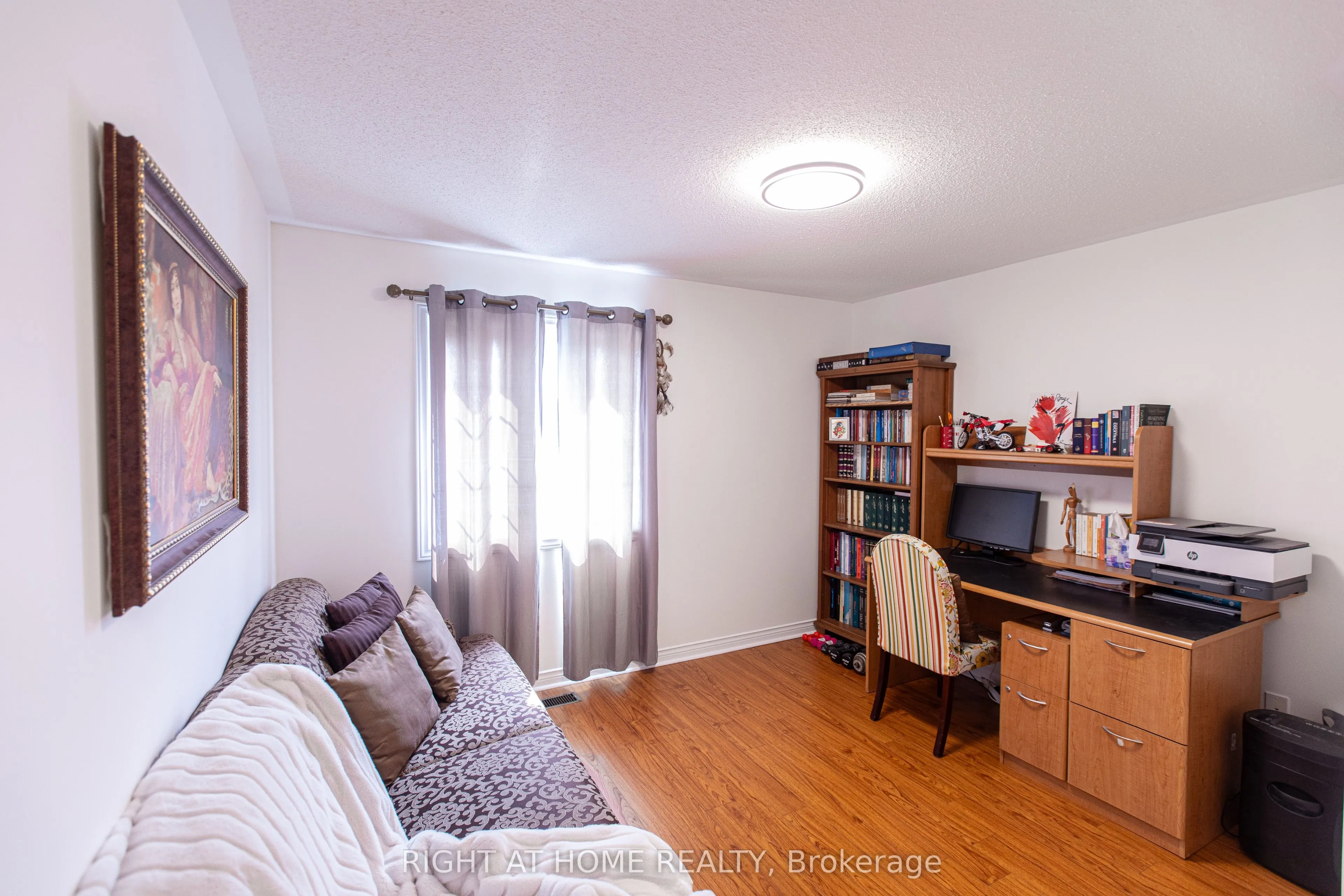 4 Old Orchard Crescent