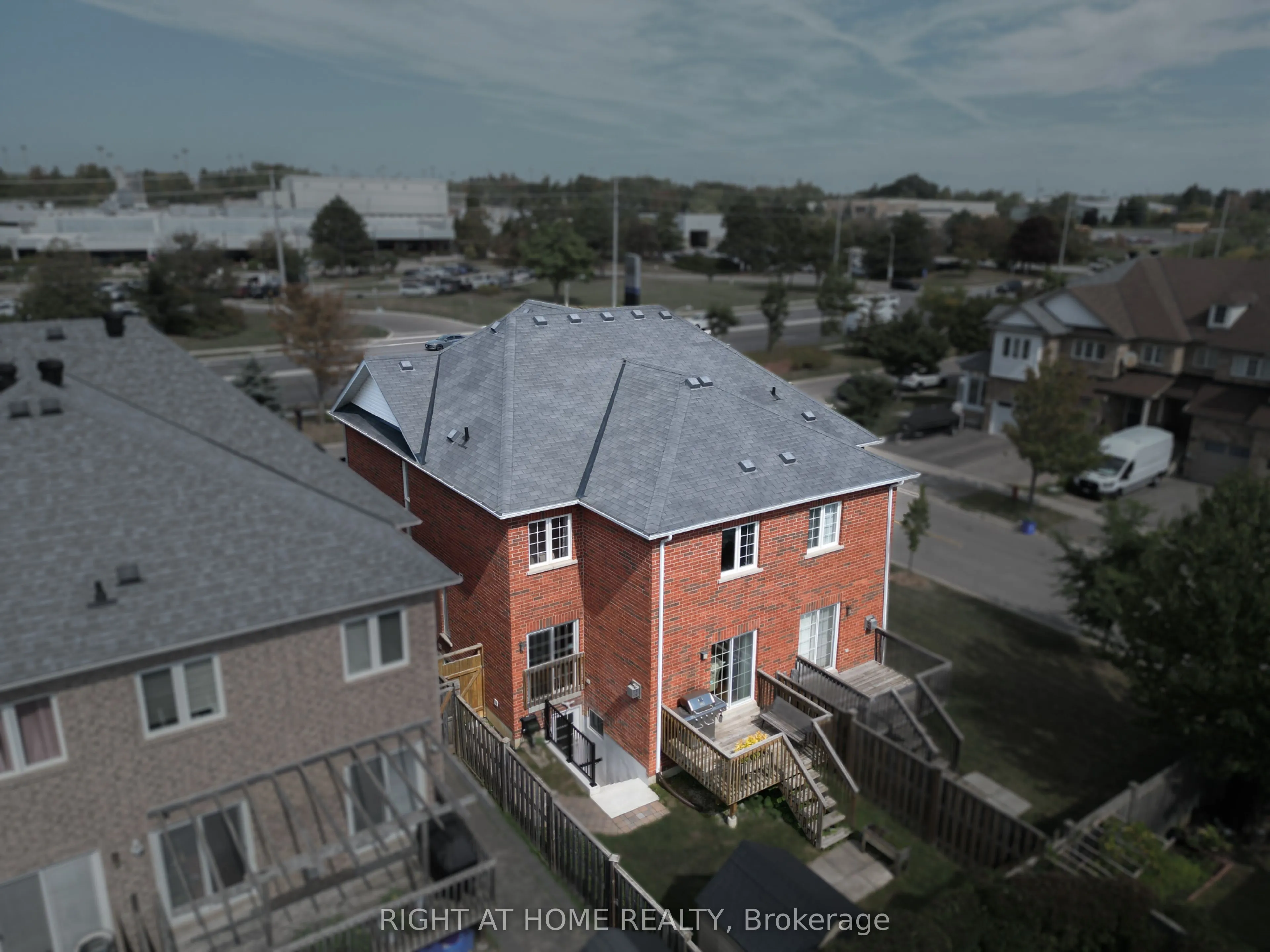 4 Old Orchard Crescent