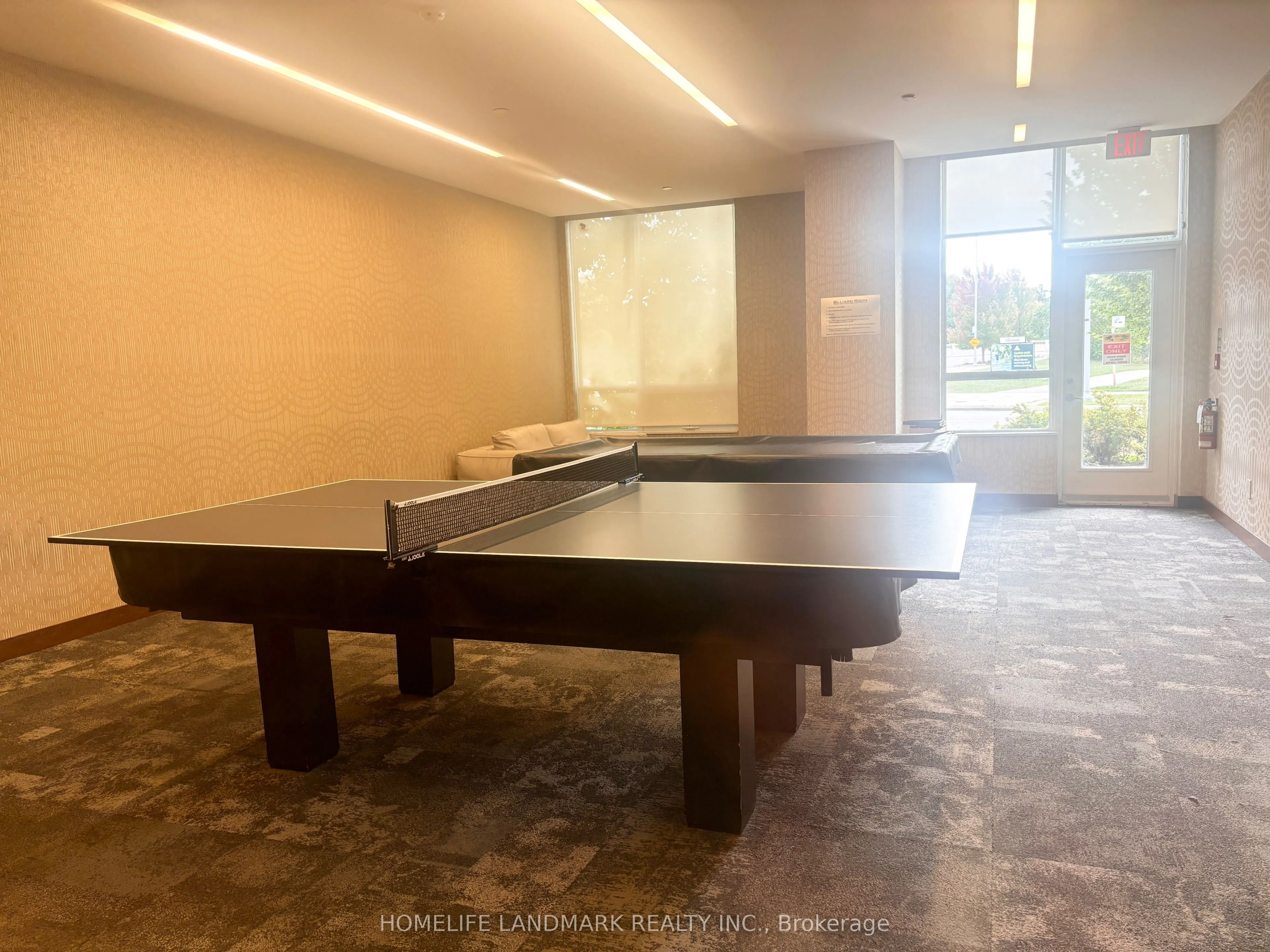 1 Uptown Drive, #207