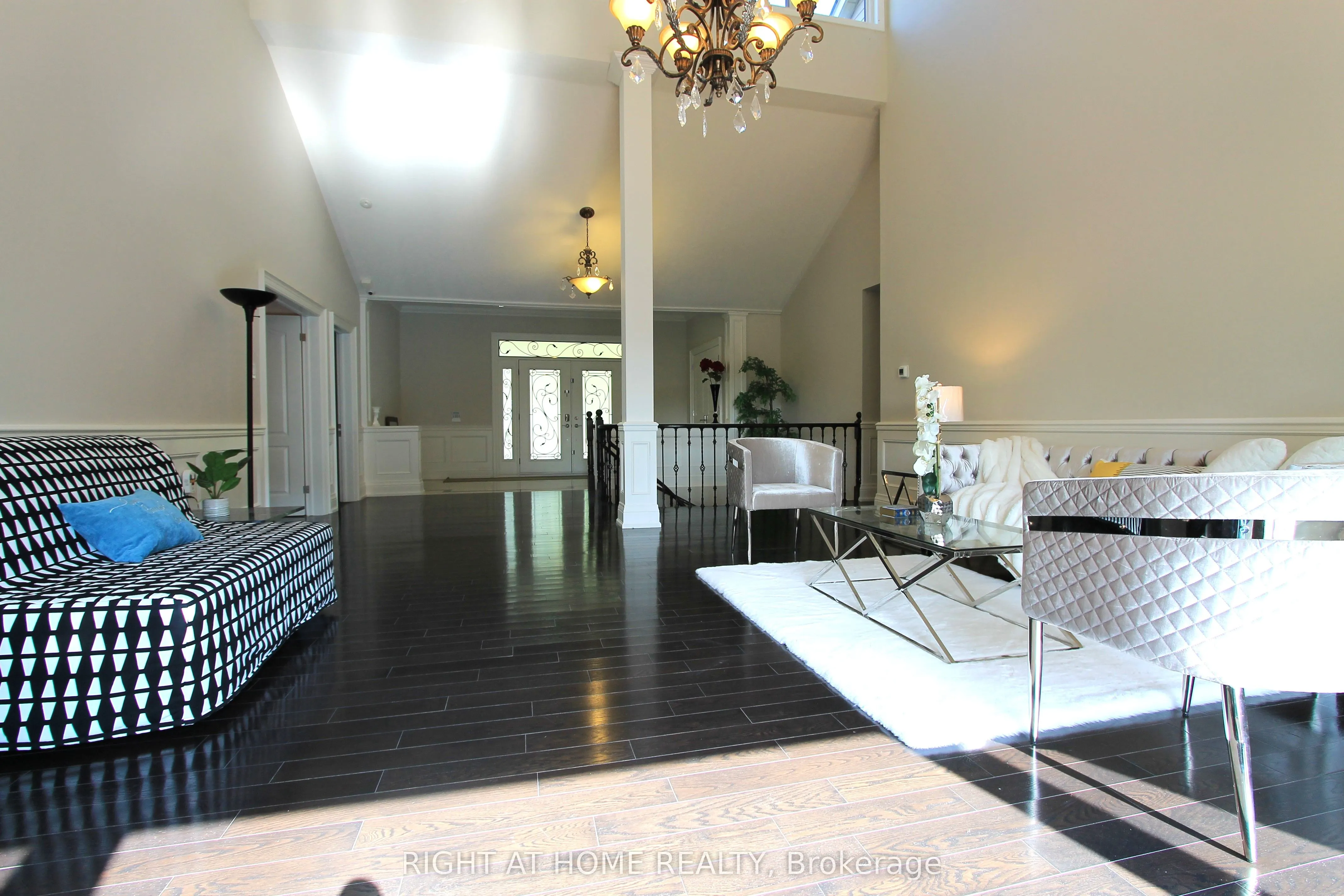 18 Mccowan Lane