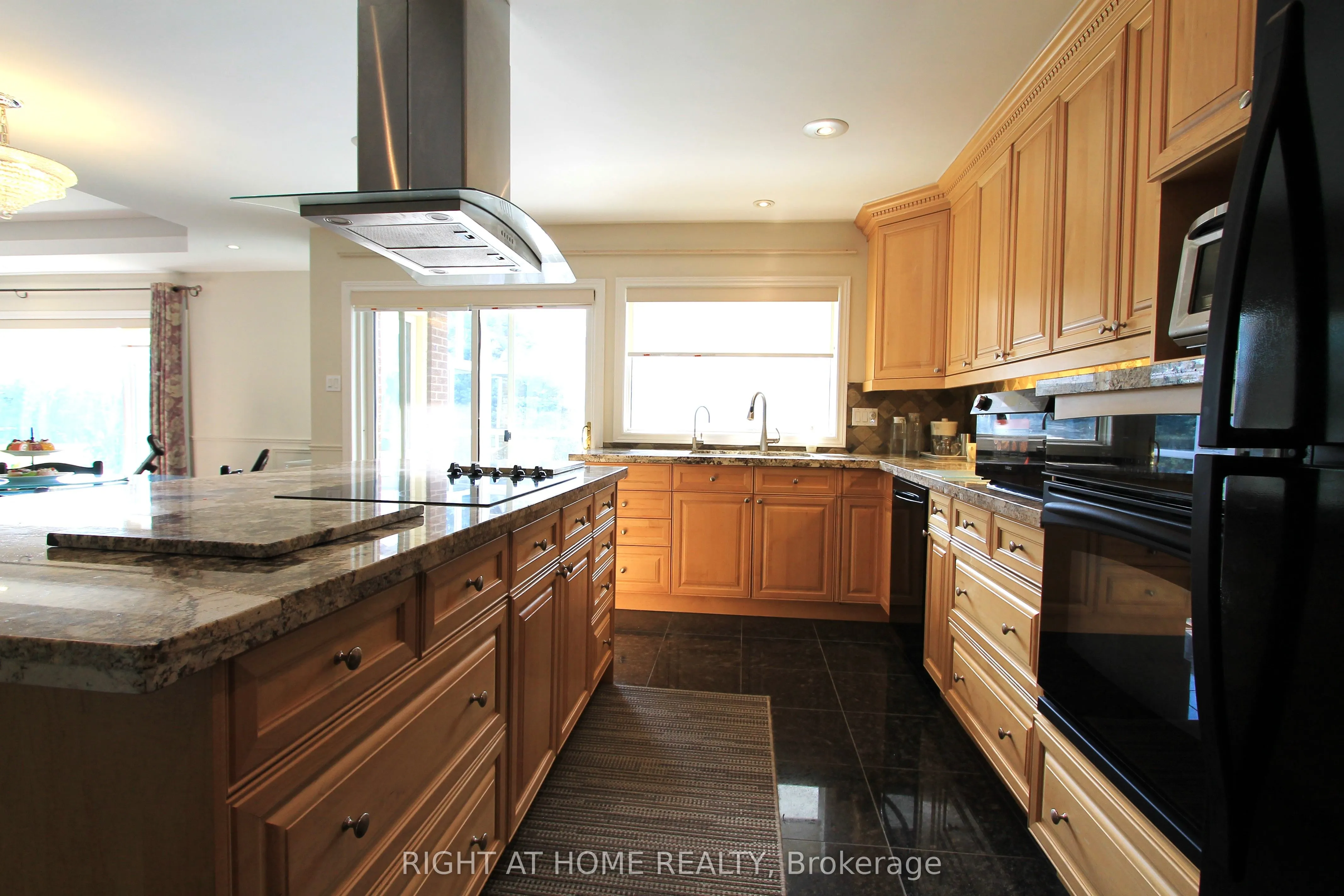 18 Mccowan Lane