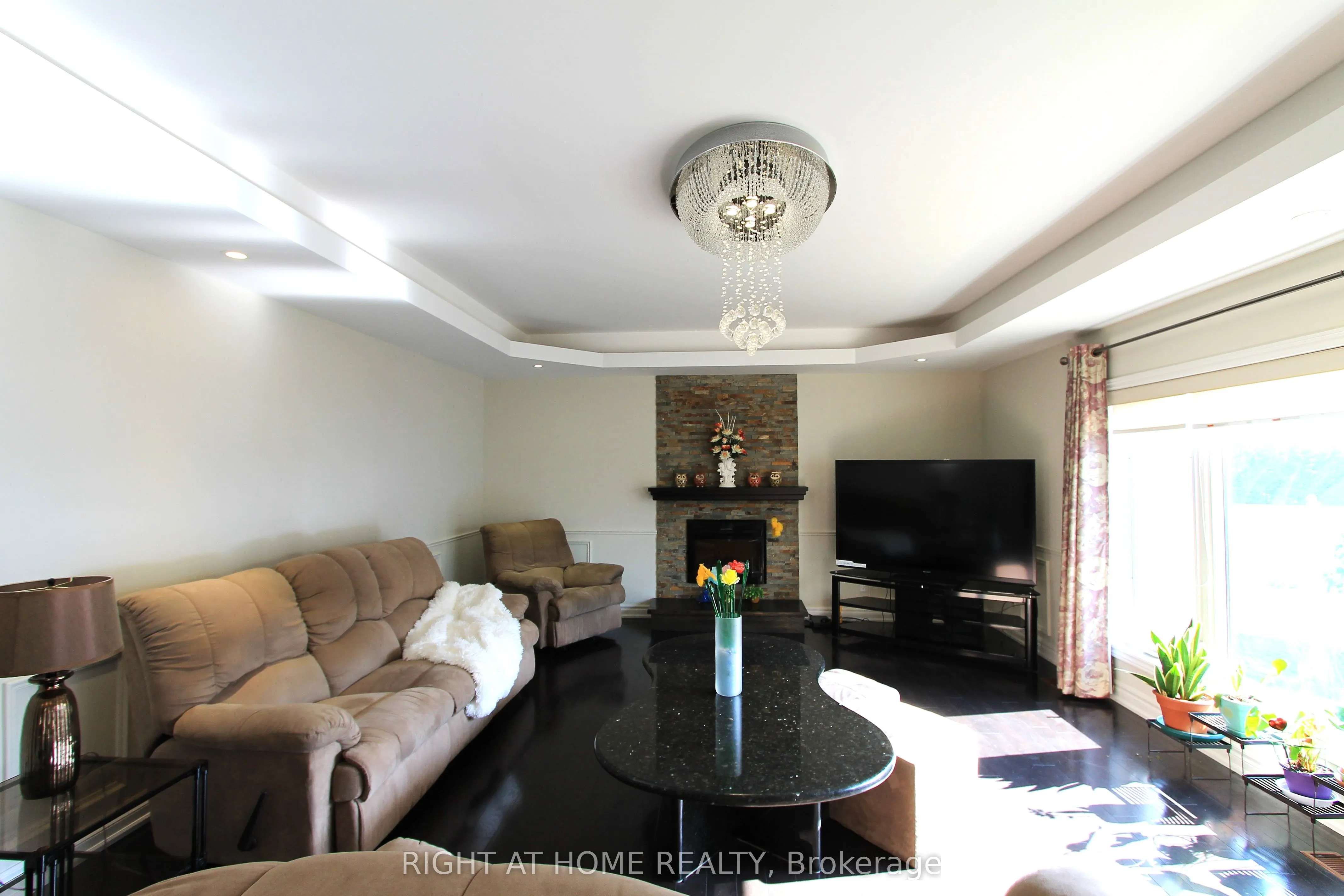 18 Mccowan Lane