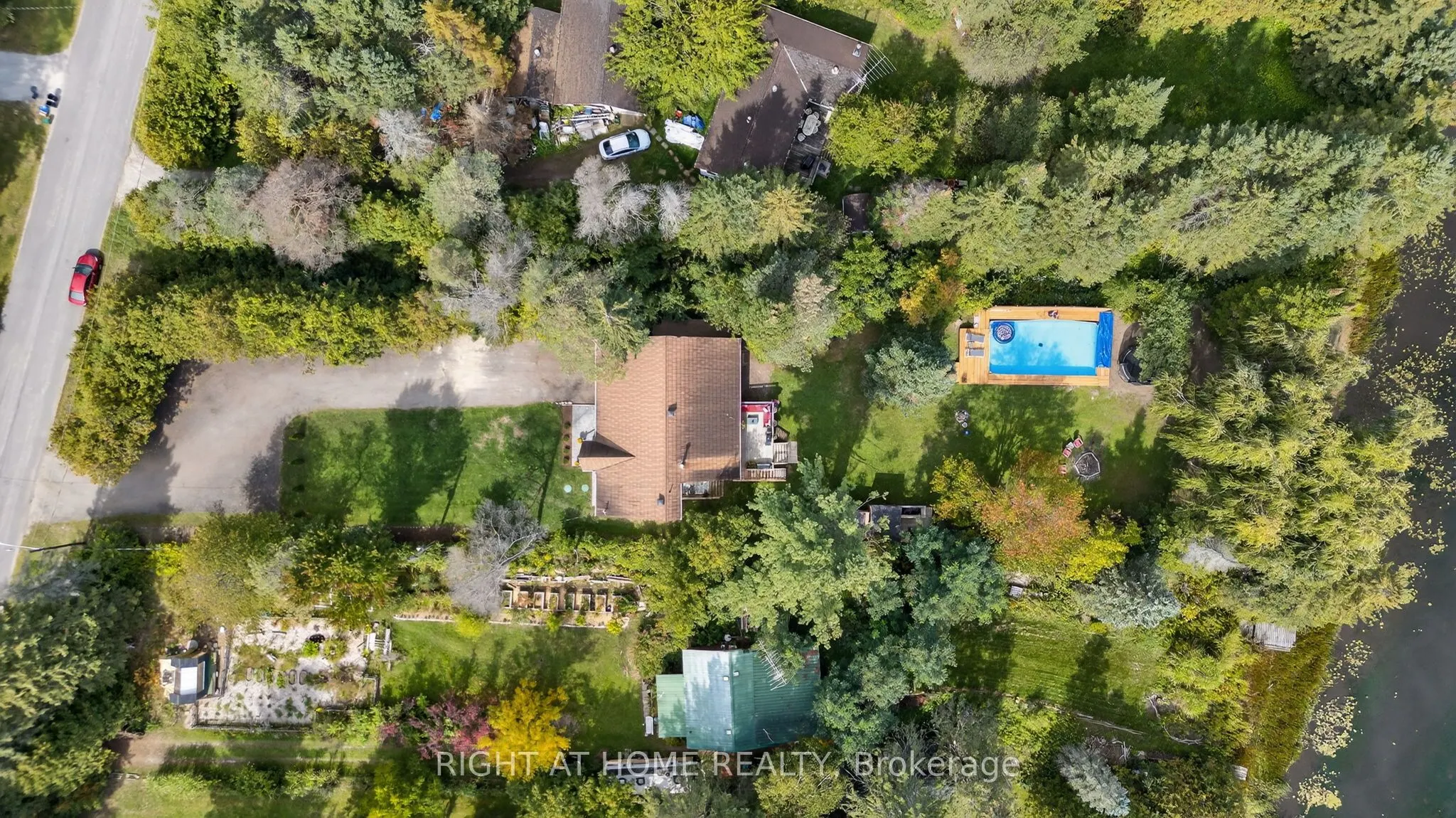 11 Nicholson Drive