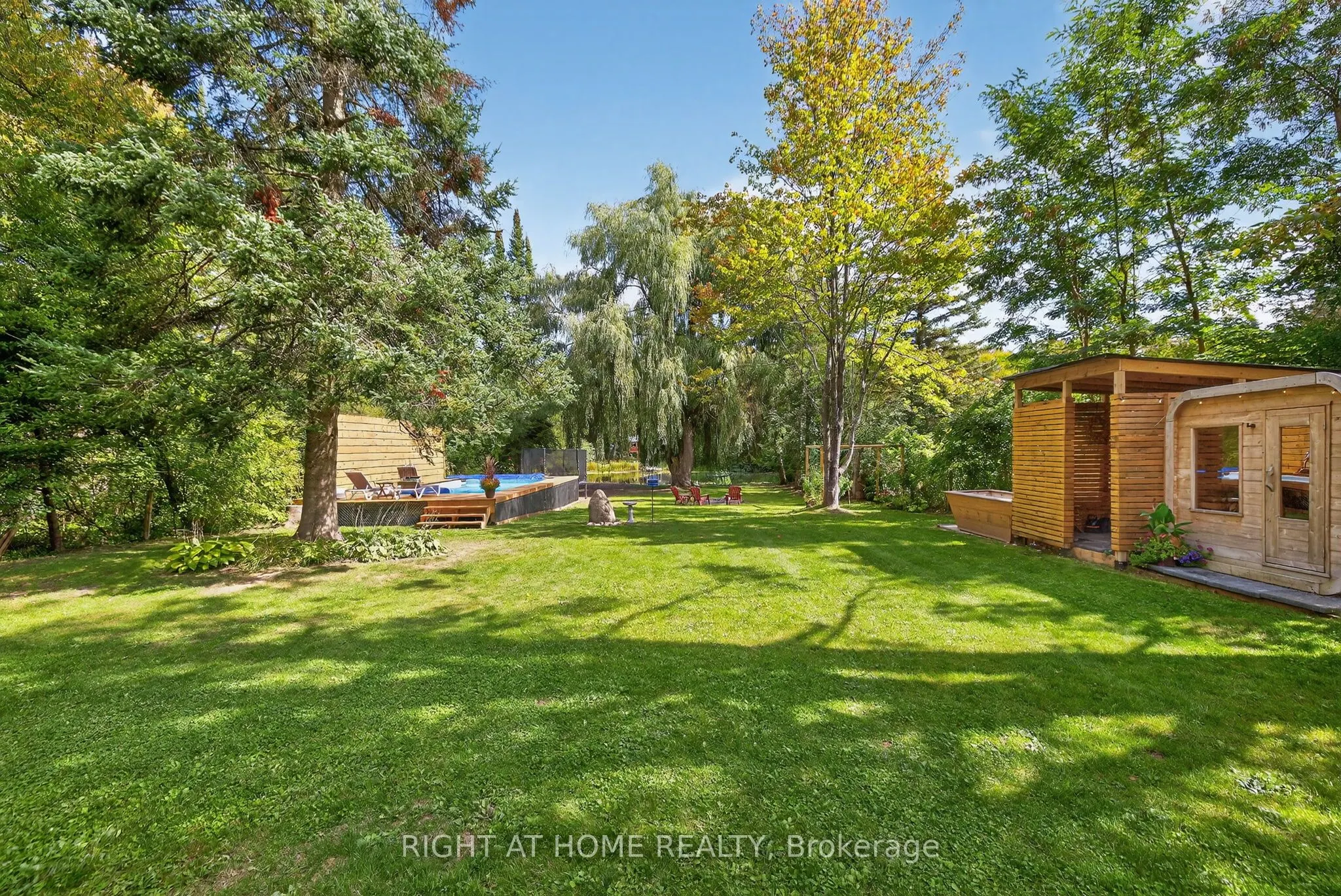 11 Nicholson Drive