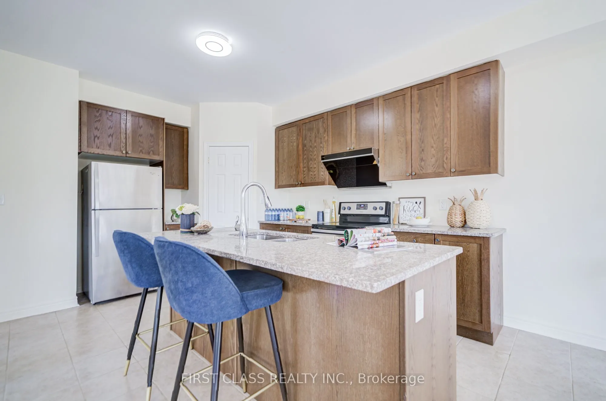 115 Noah's Farm Trail