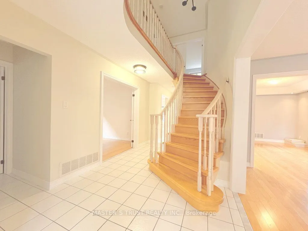 849 Hollander Road