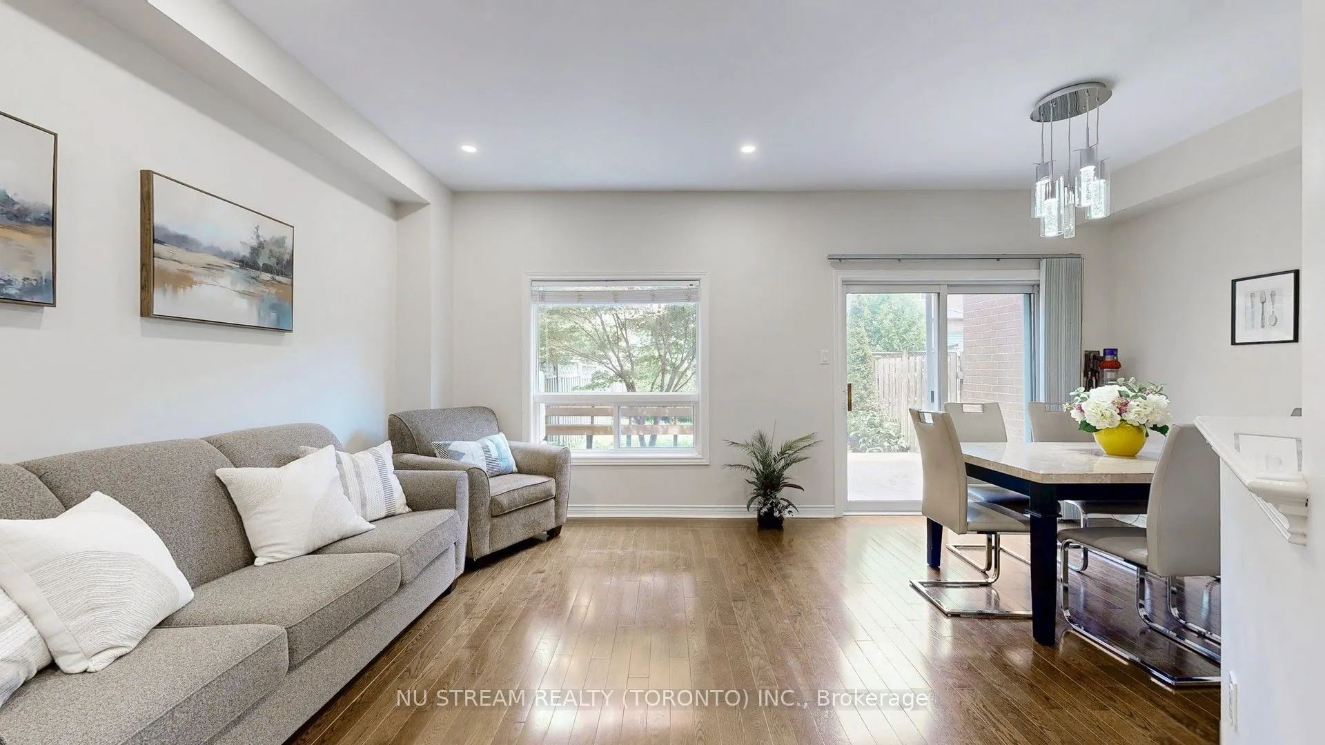 60 Nottingham Drive