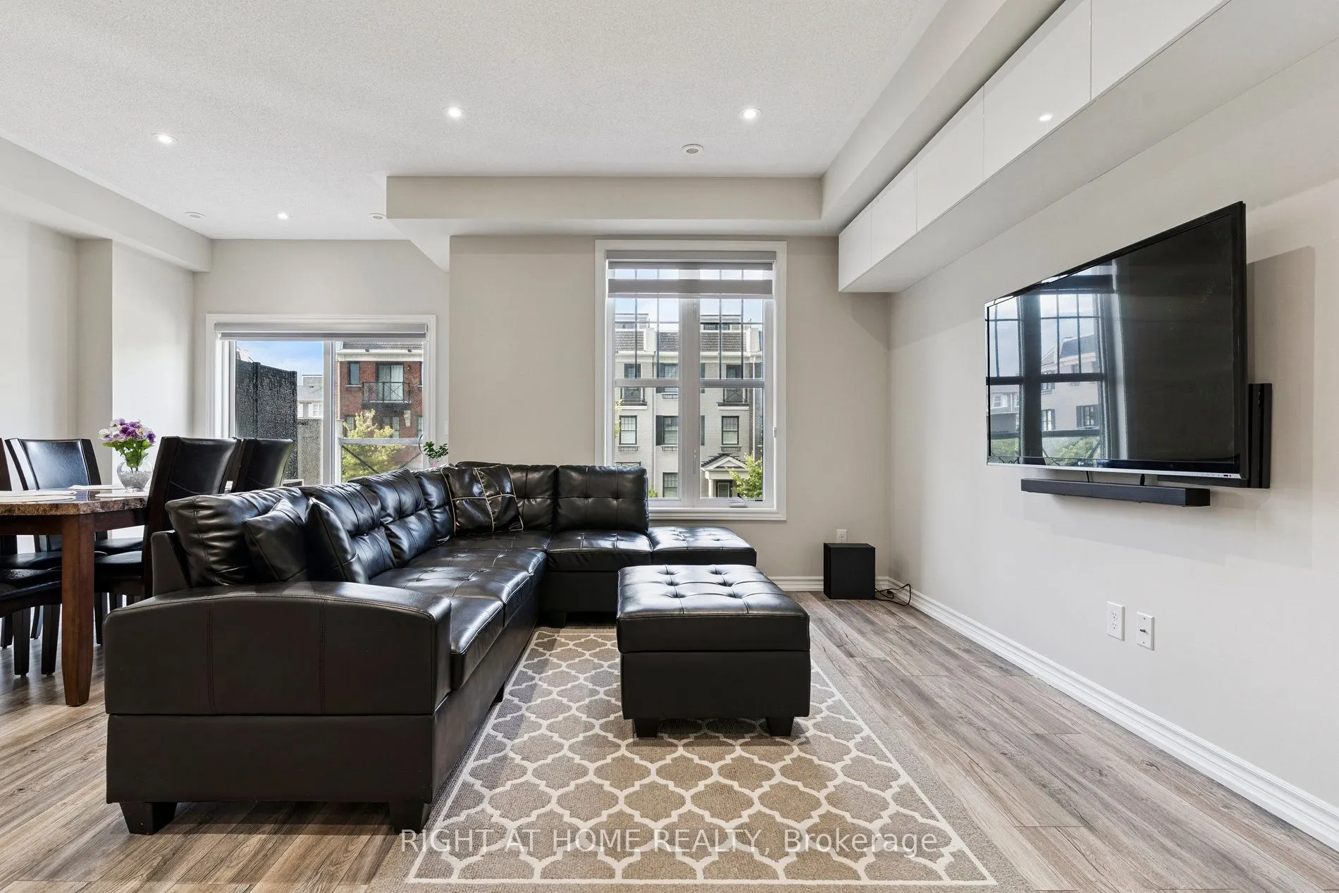 30 Boadway Crescent