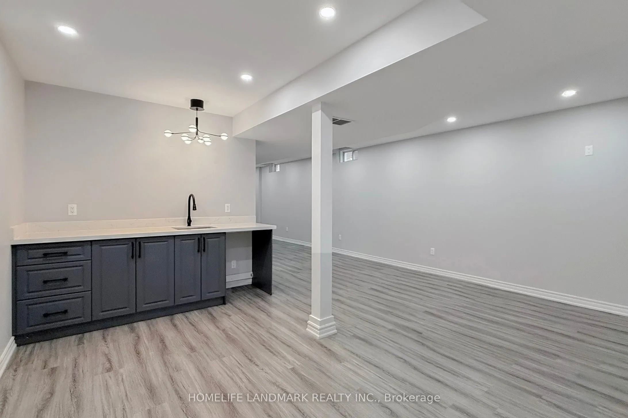 62 White Spruce Crescent
