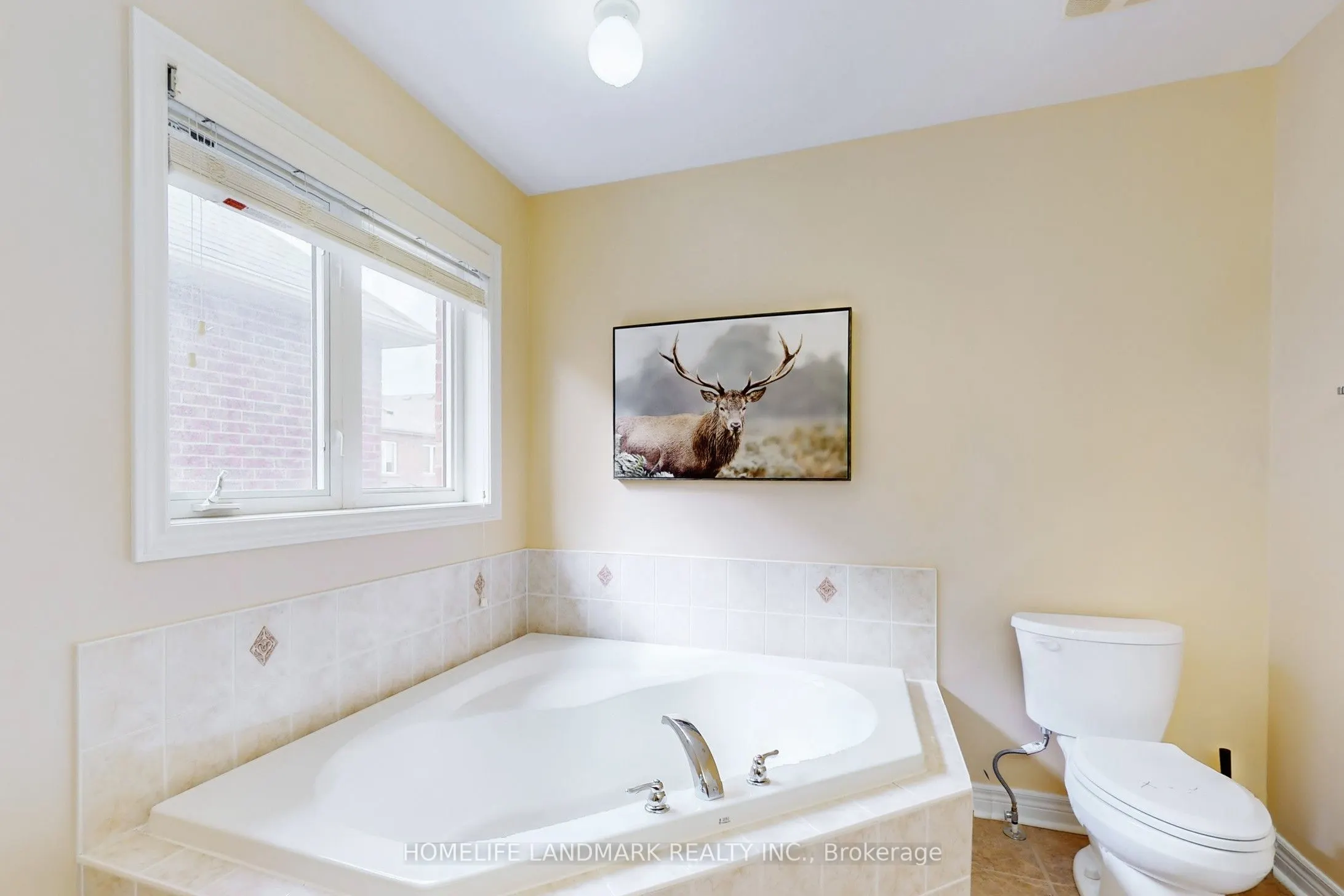 62 White Spruce Crescent