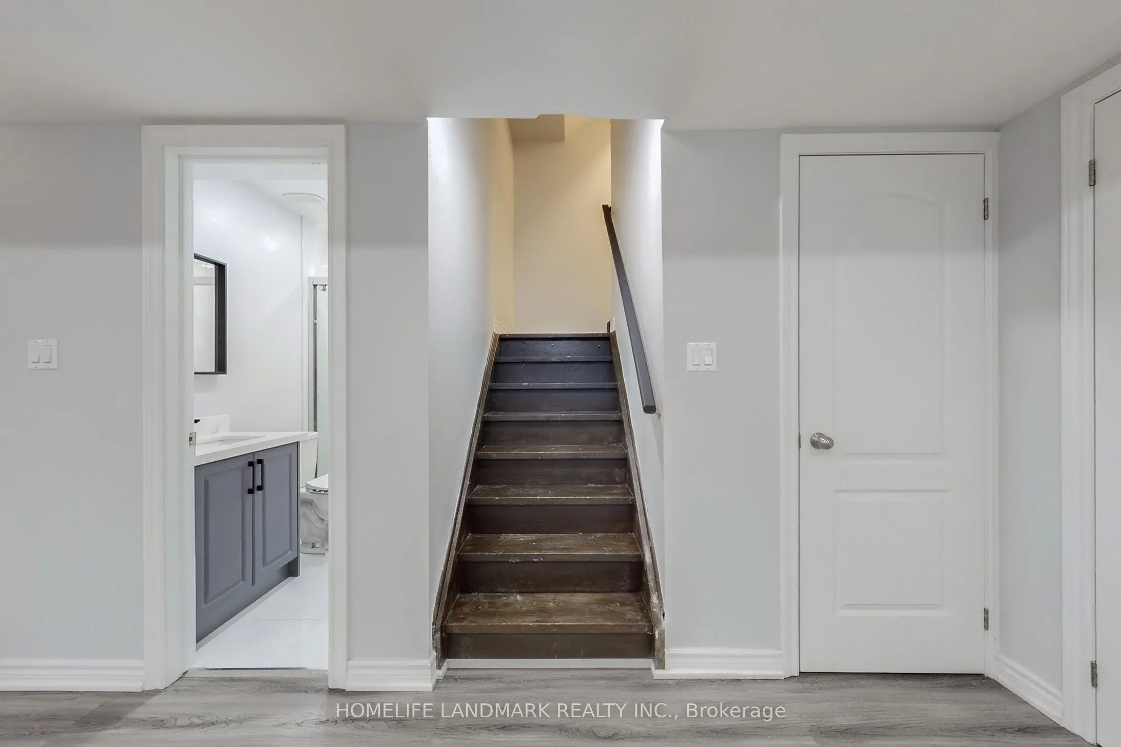 62 White Spruce Crescent