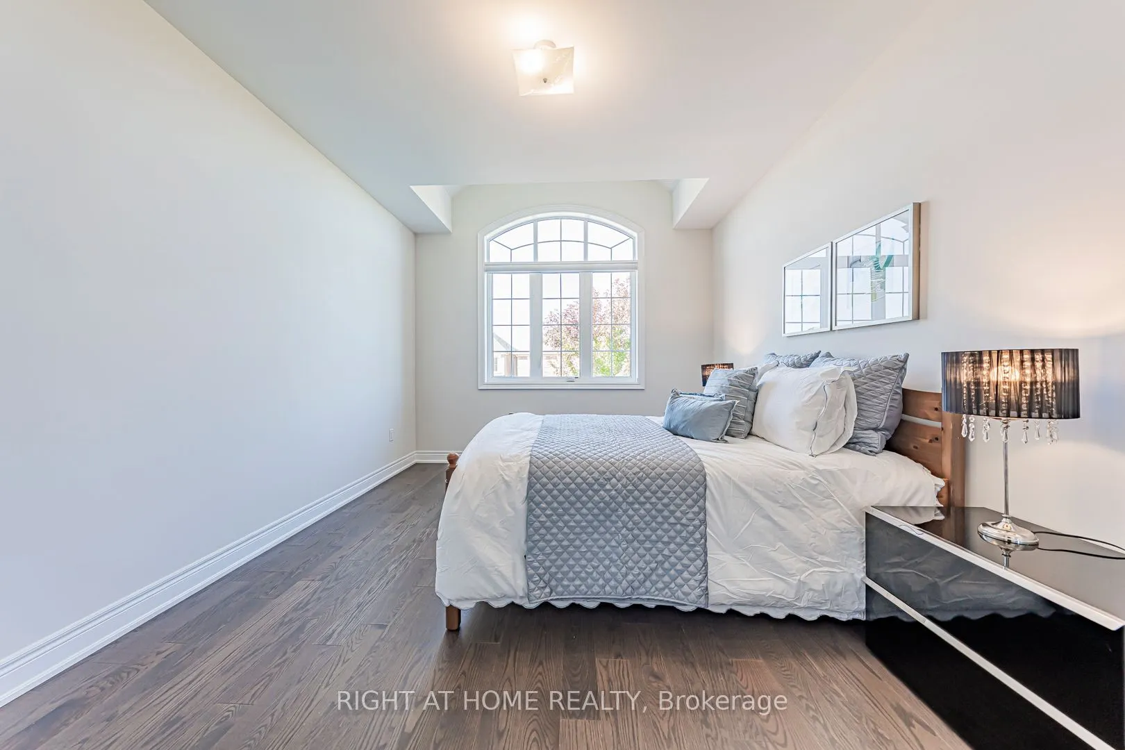 551 Somerville Drive