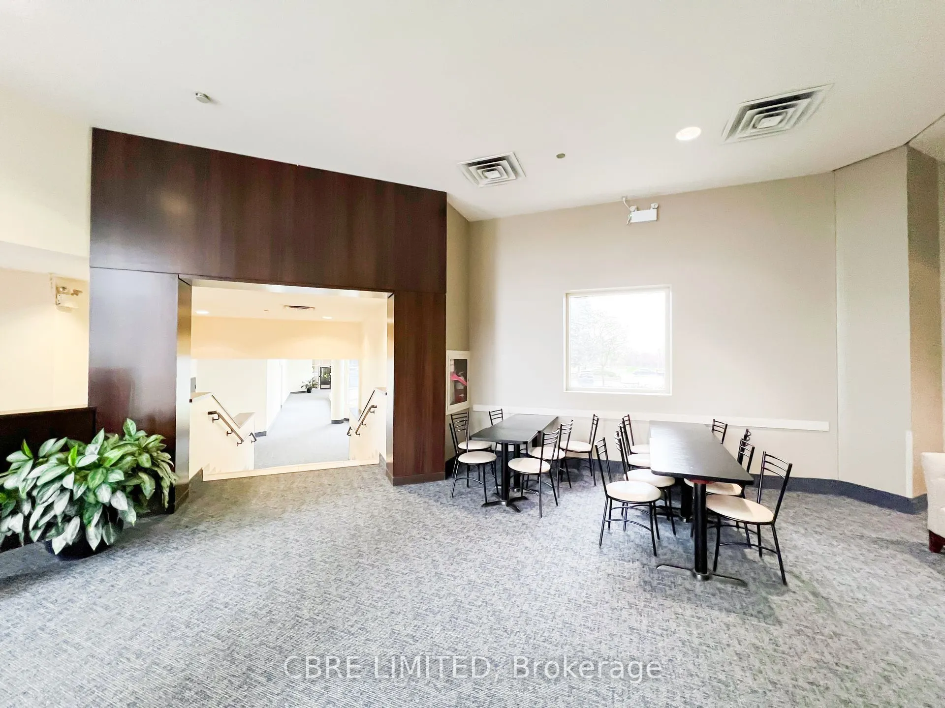 3100 Steeles Avenue E, #Unit 102