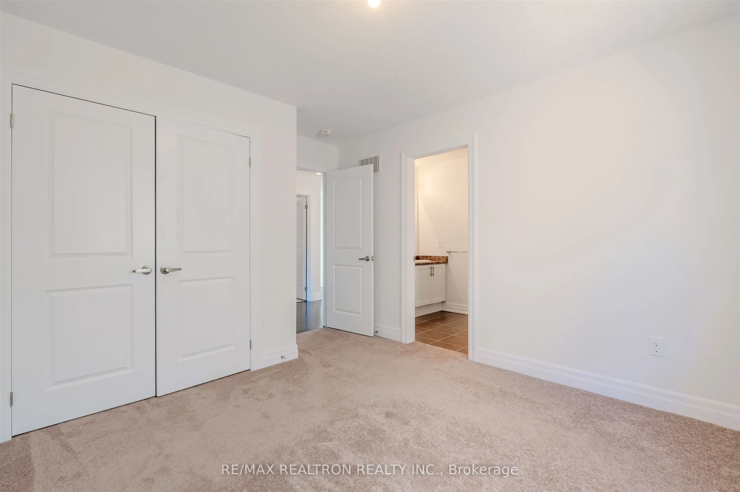 1028 Wickham Road