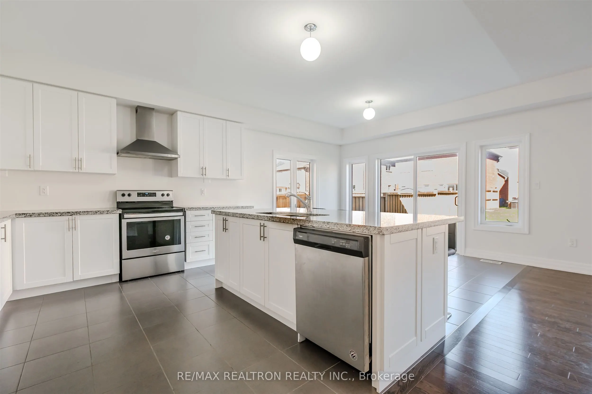 1028 Wickham Road