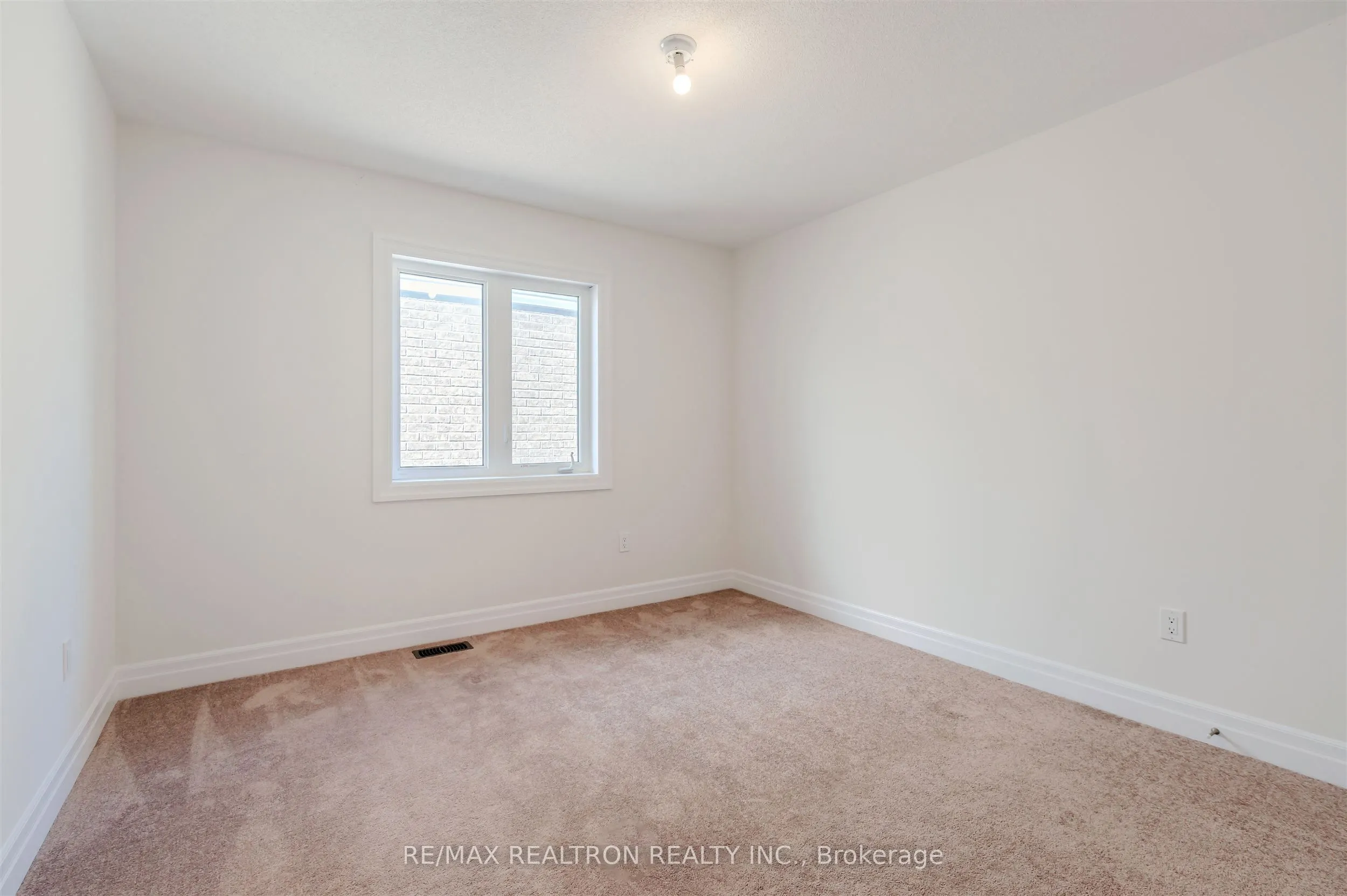 1028 Wickham Road