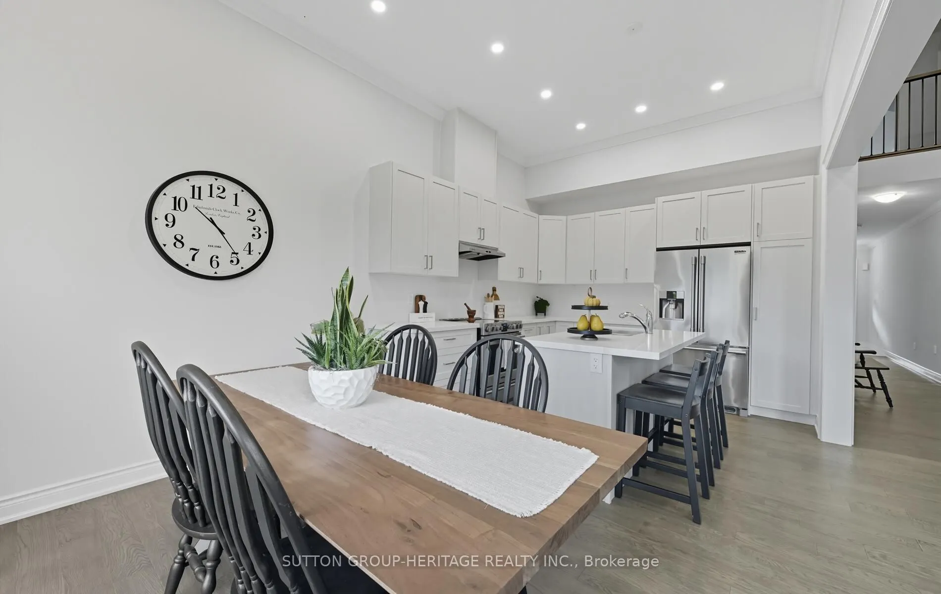 25 Ballinger Way