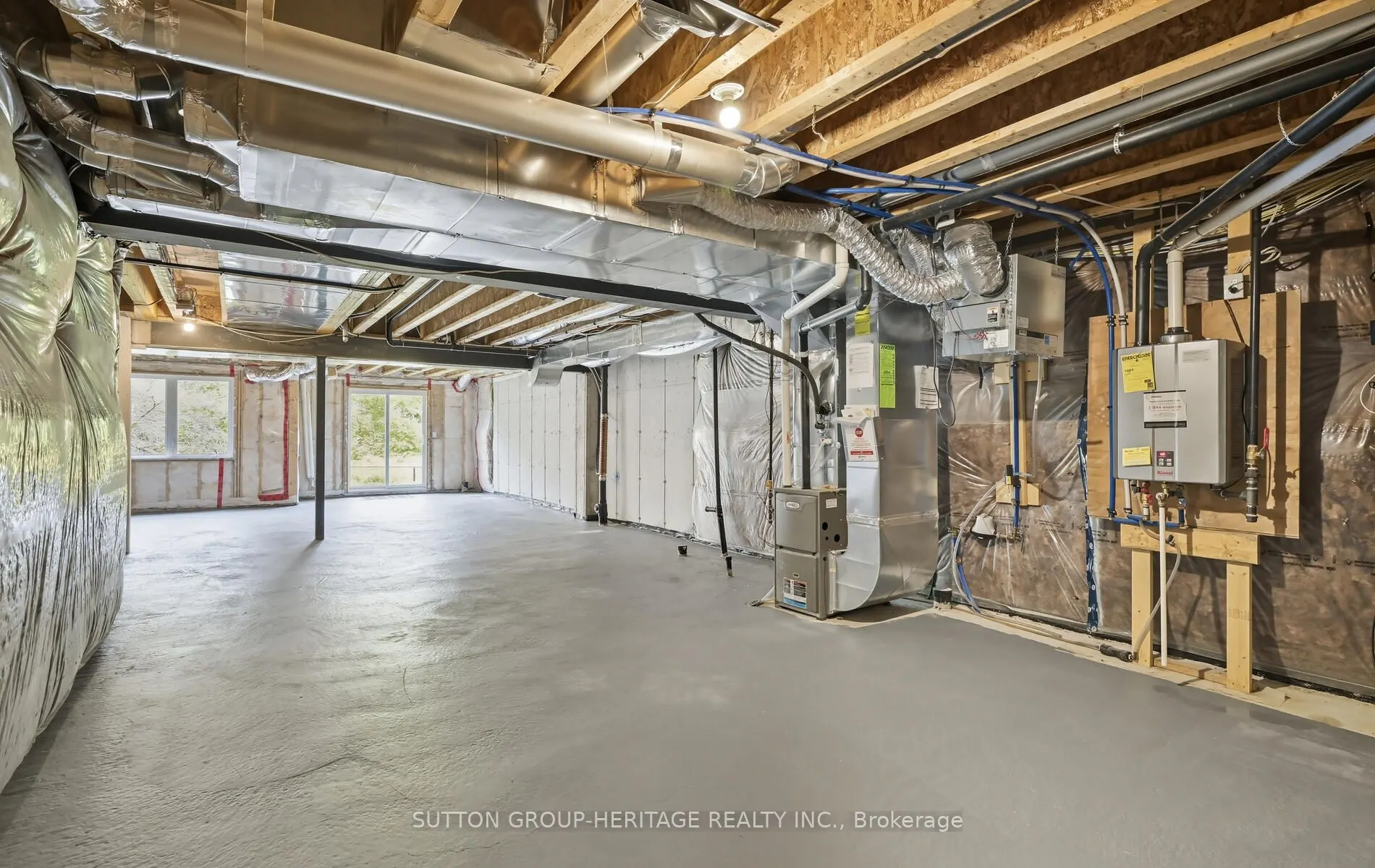 25 Ballinger Way