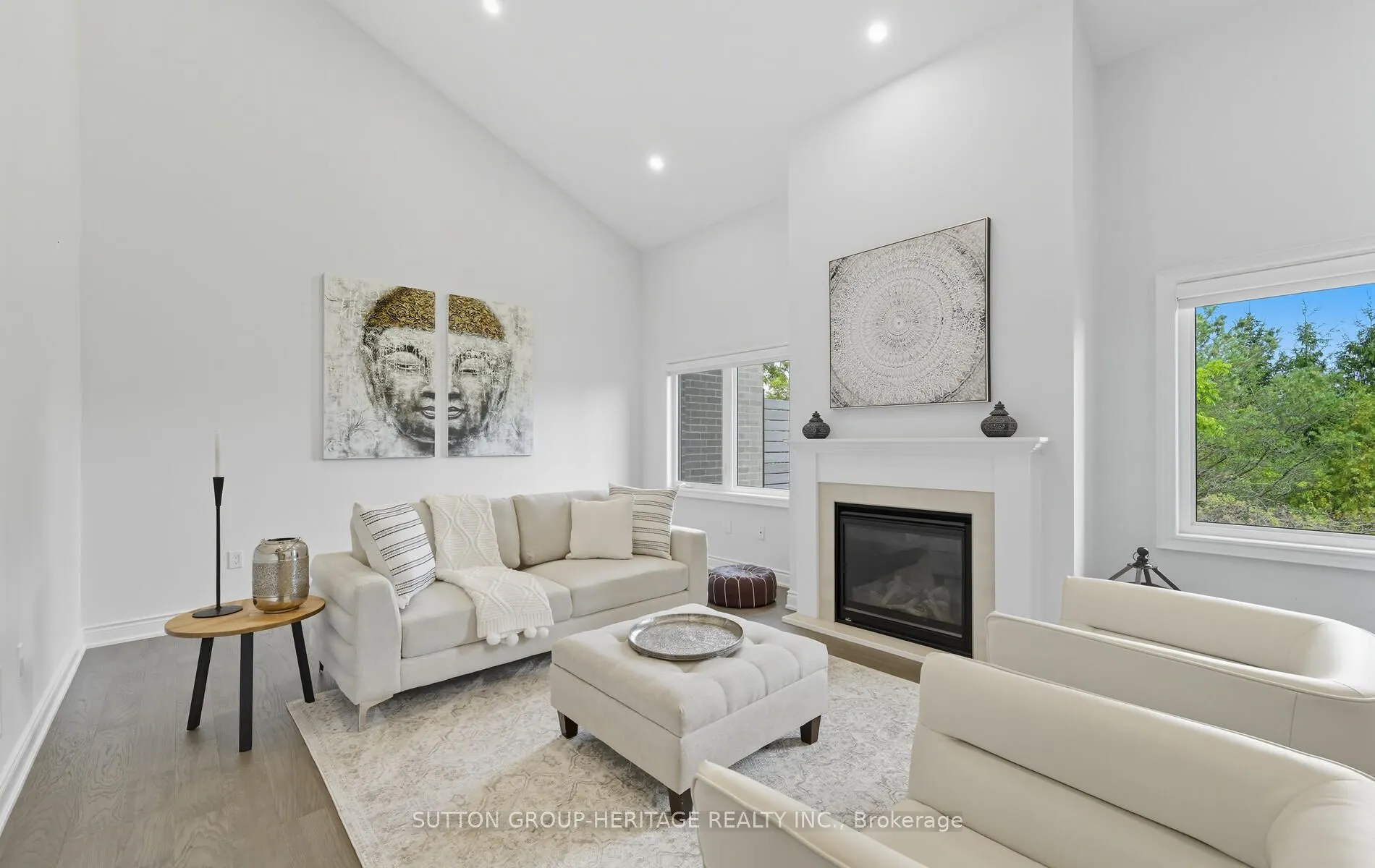 25 Ballinger Way