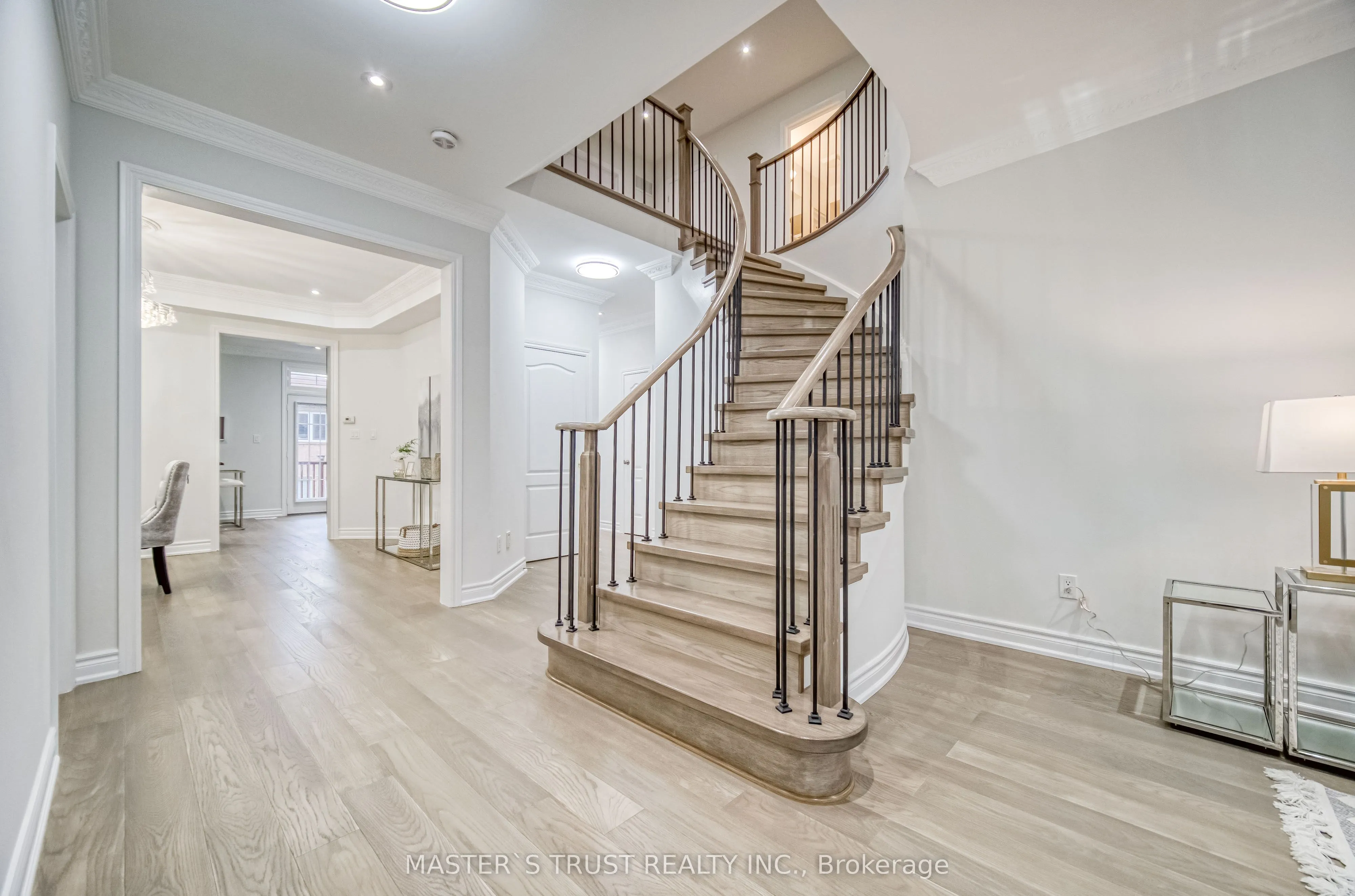 76 Mynden Way