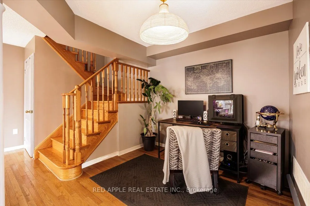 53 Hammill Heights
