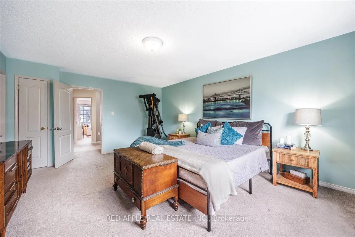 53 Hammill Heights