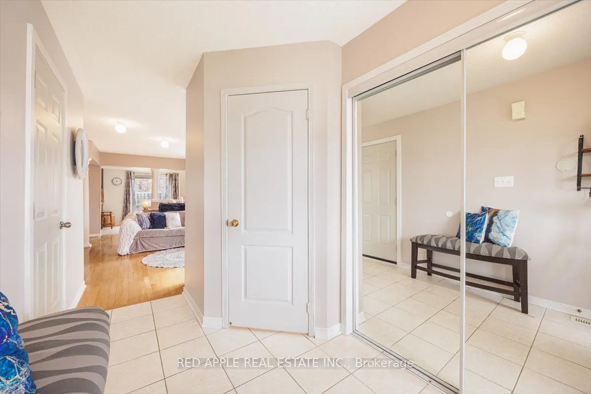 53 Hammill Heights