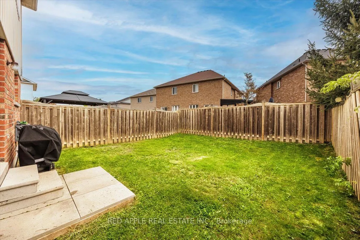 53 Hammill Heights