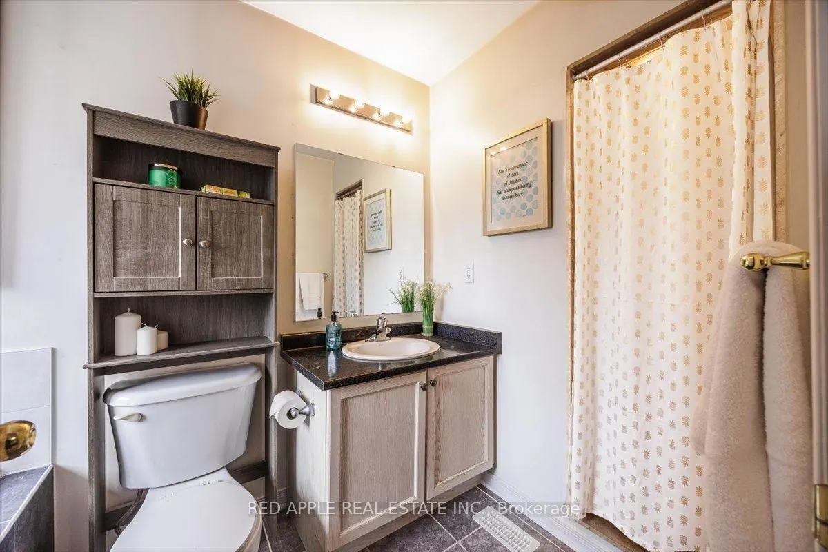 53 Hammill Heights