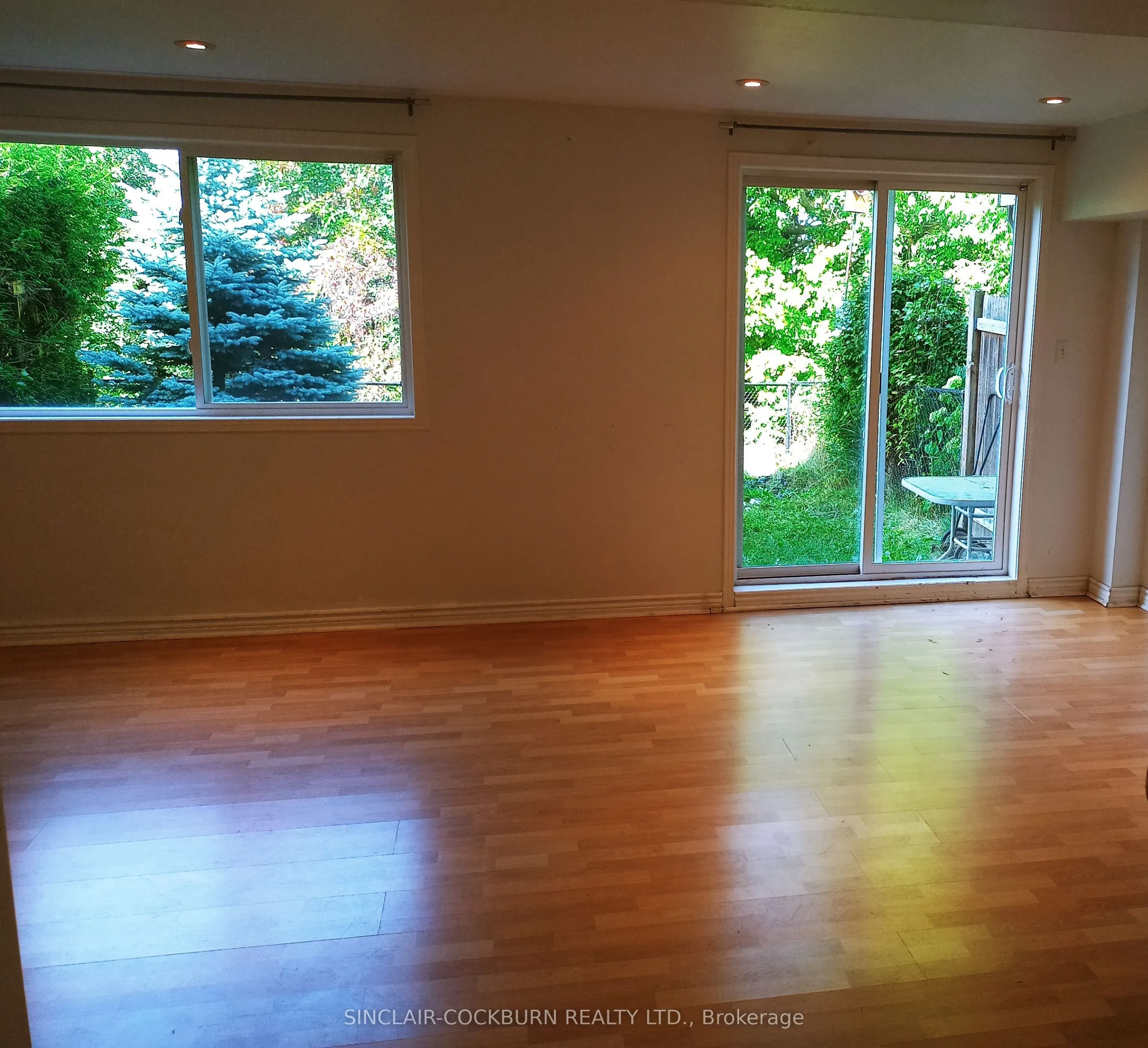 98 Lebovic Drive