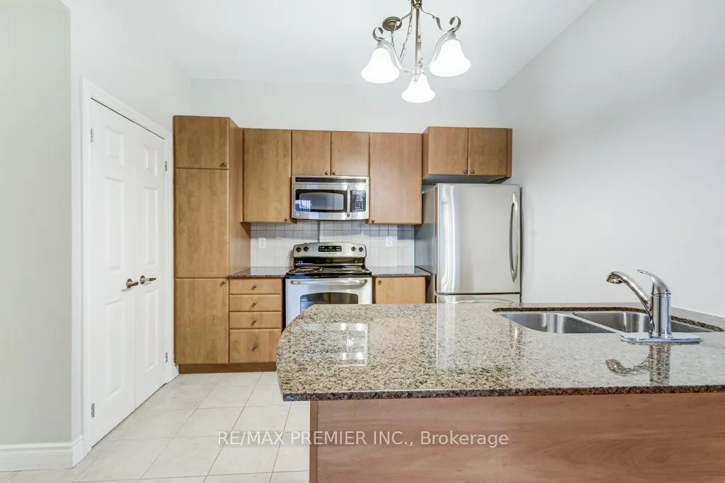 10211 Keele Street, #209
