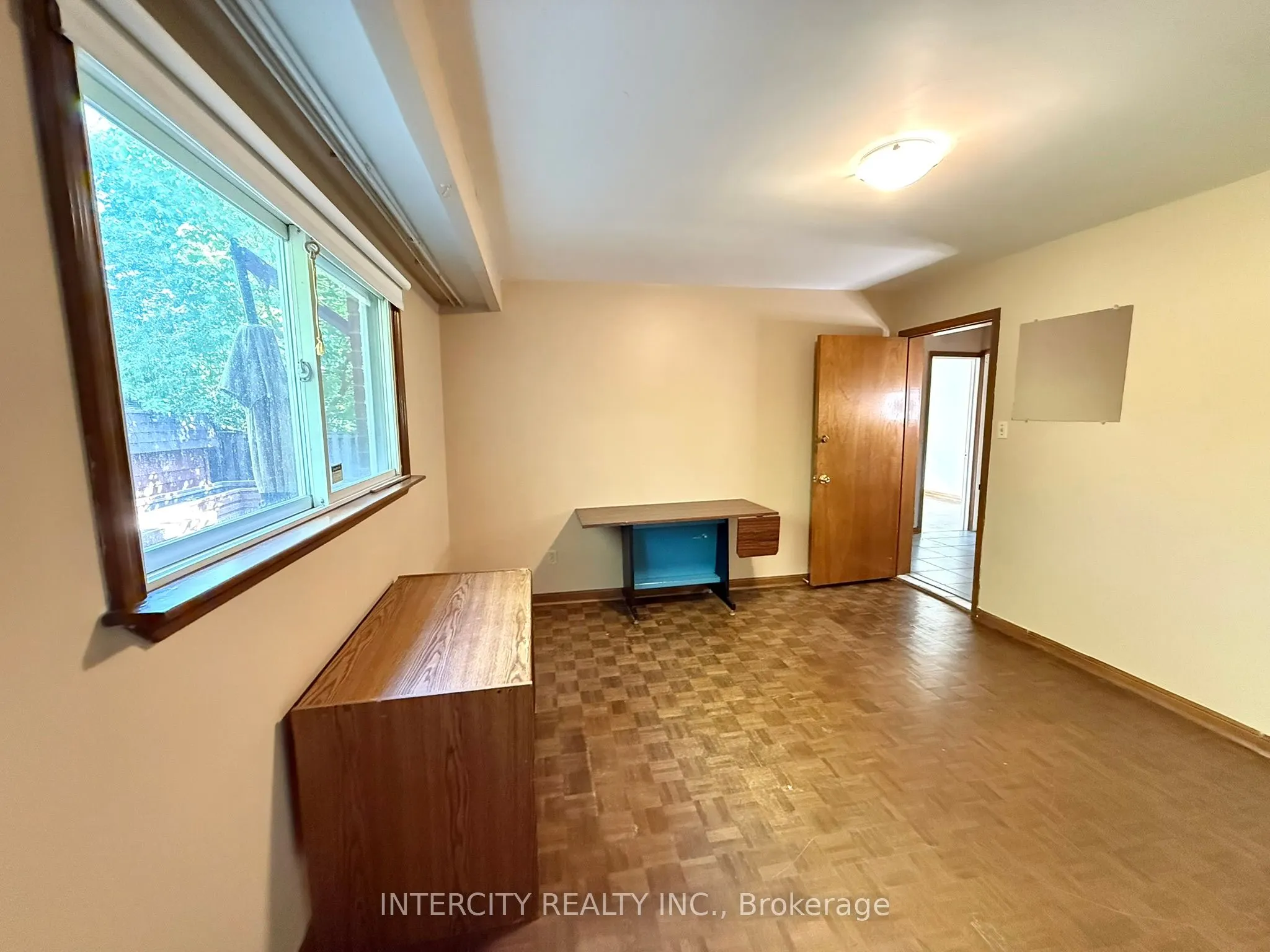 18 Glen Cameron Road
